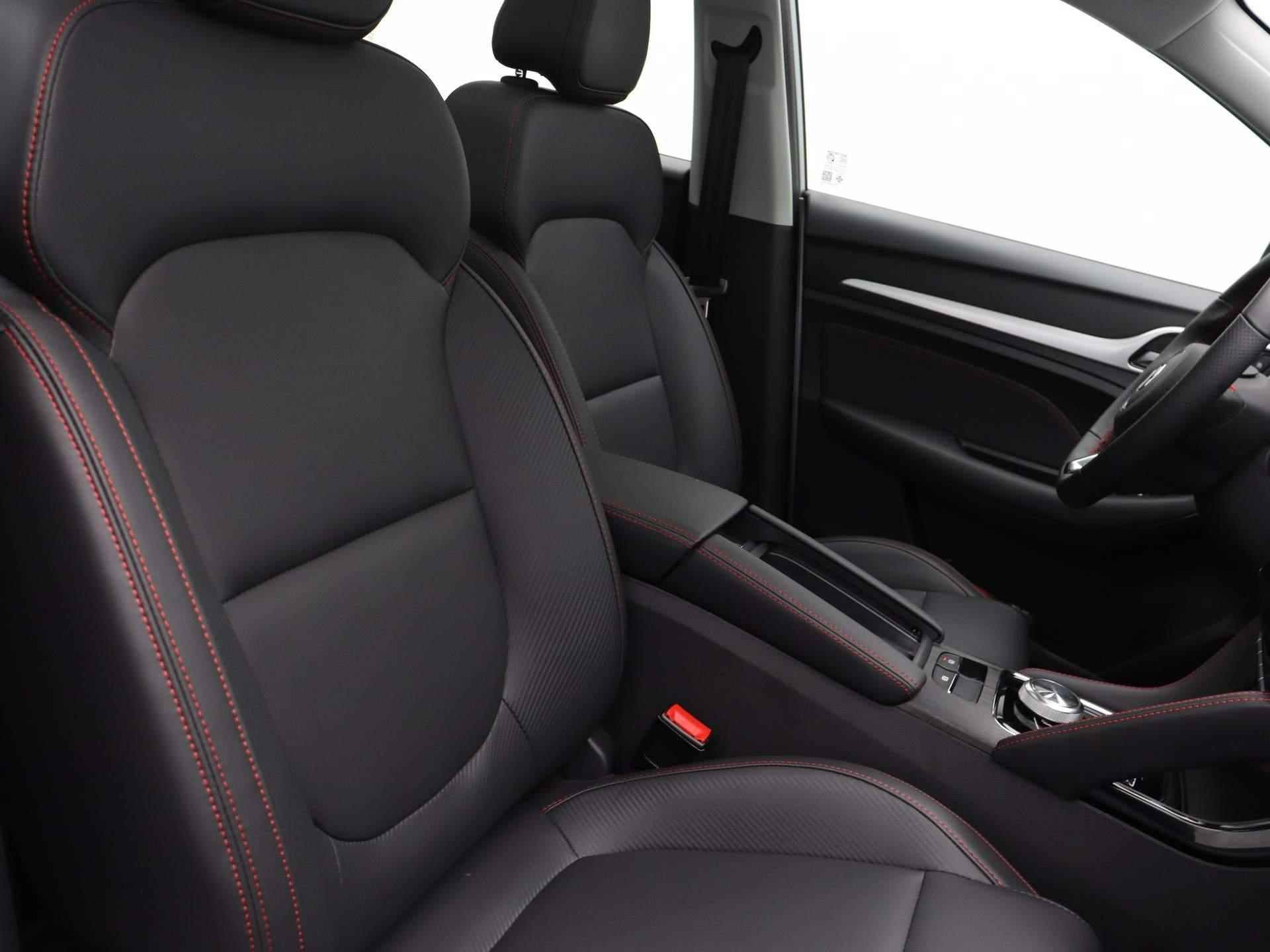 MG ZS EV Standard Range Luxury | Leder | Panoramadak | Navi | Led Koplampen | Camera | Apple CarPlay | - 23/26