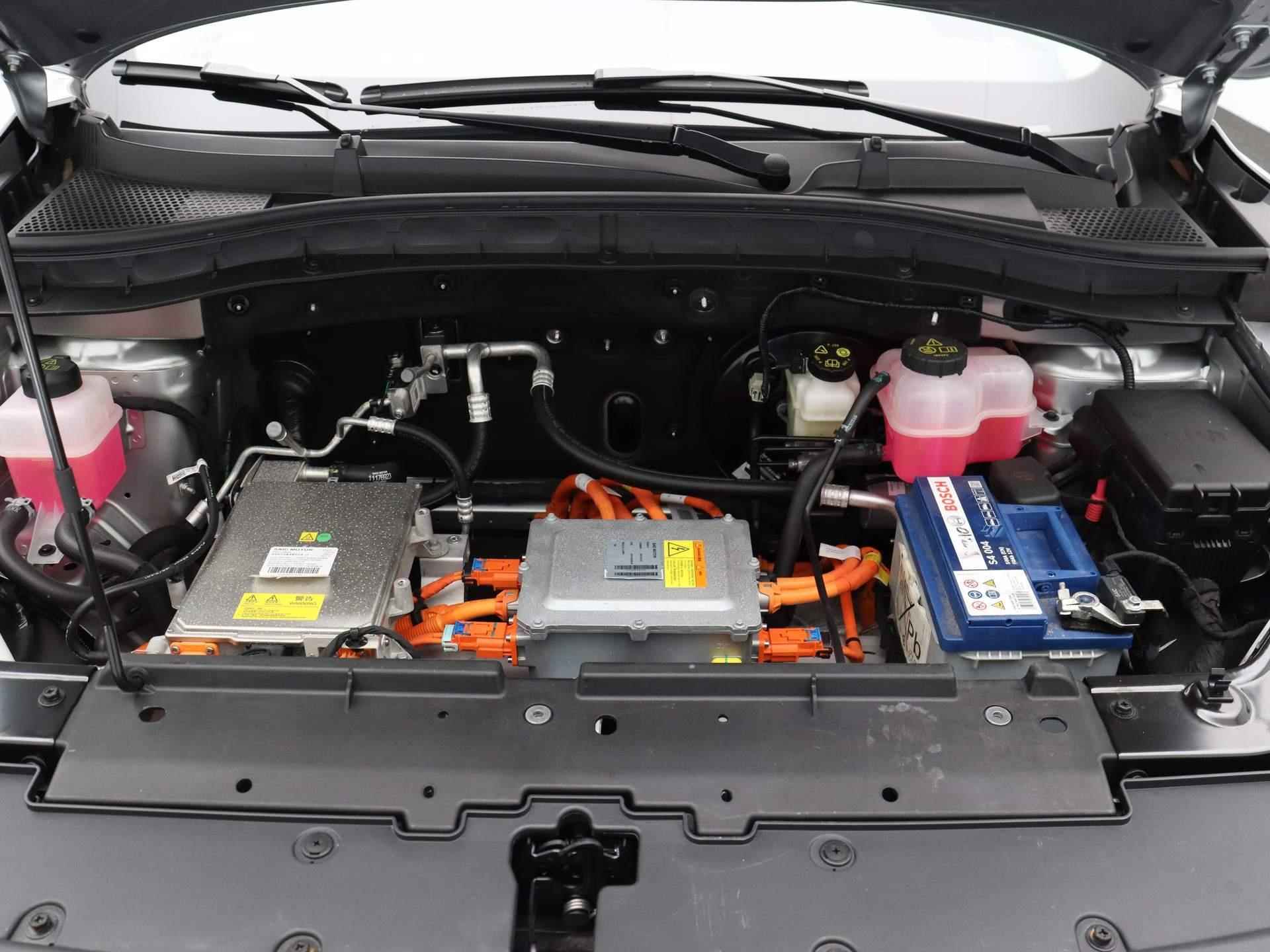 MG ZS EV Standard Range Luxury | Leder | Panoramadak | Navi | Led Koplampen | Camera | Apple CarPlay | - 25/26