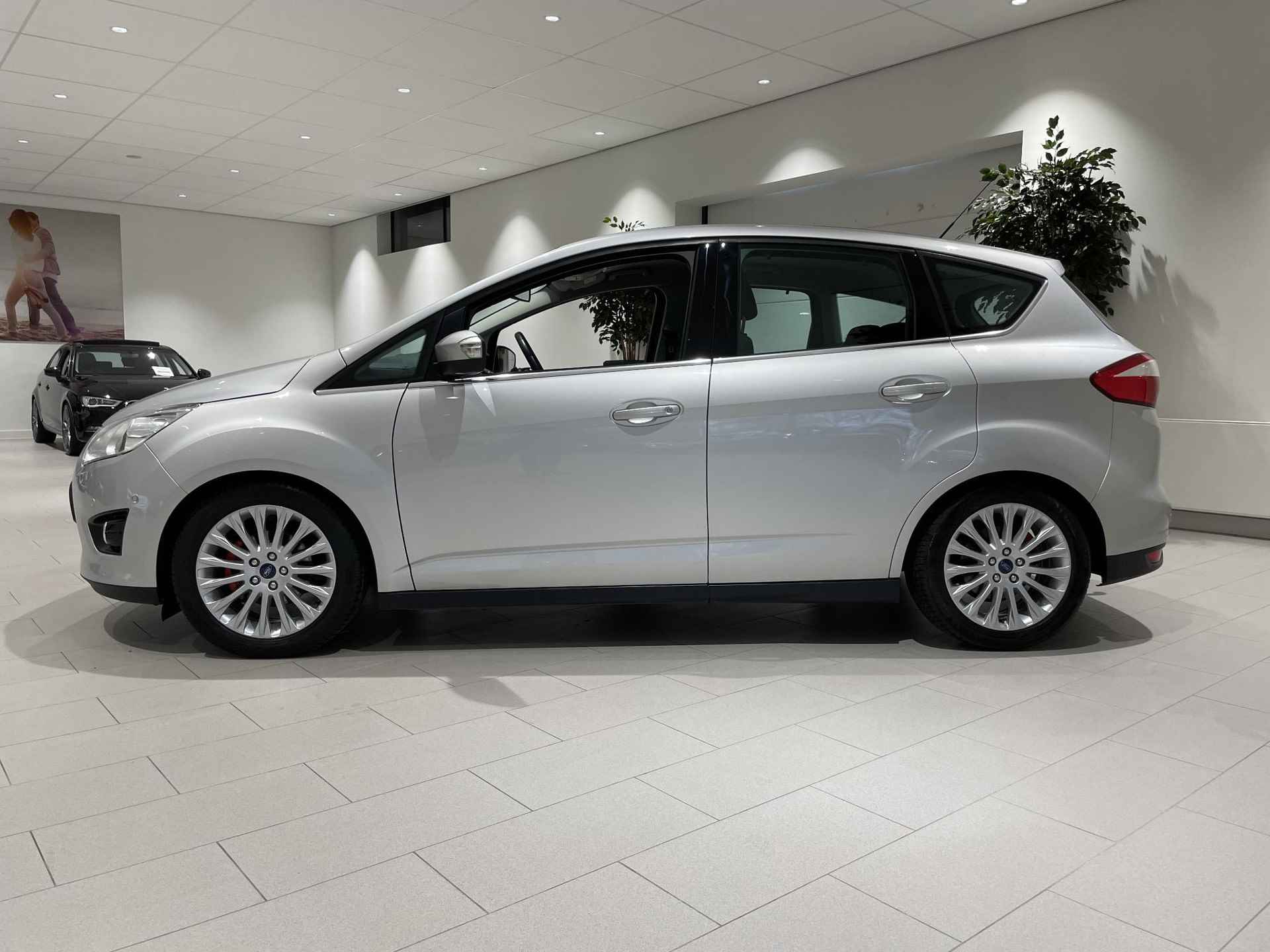 Ford C-Max 1.0 Edition Plus 125 PK | Voorruitverwarming | Bluetooth | Trekhaak | Park Assist | Achteruitrijcamera | Cruise Control | 5-Deurs | Parkeersensoren | - 3/30