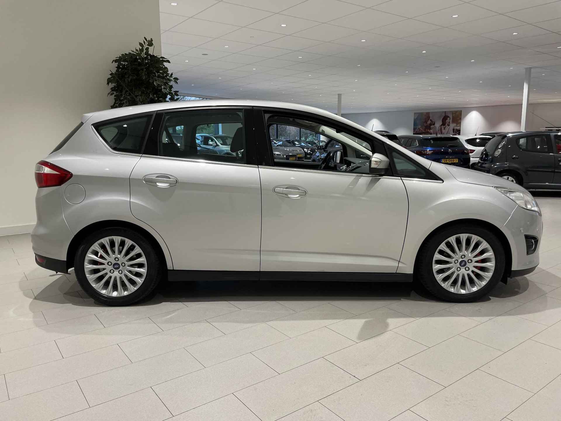 Ford C-Max 1.0 Edition Plus 125 PK | Voorruitverwarming | Bluetooth | Trekhaak | Park Assist | Achteruitrijcamera | Cruise Control | 5-Deurs | Parkeersensoren | - 6/30