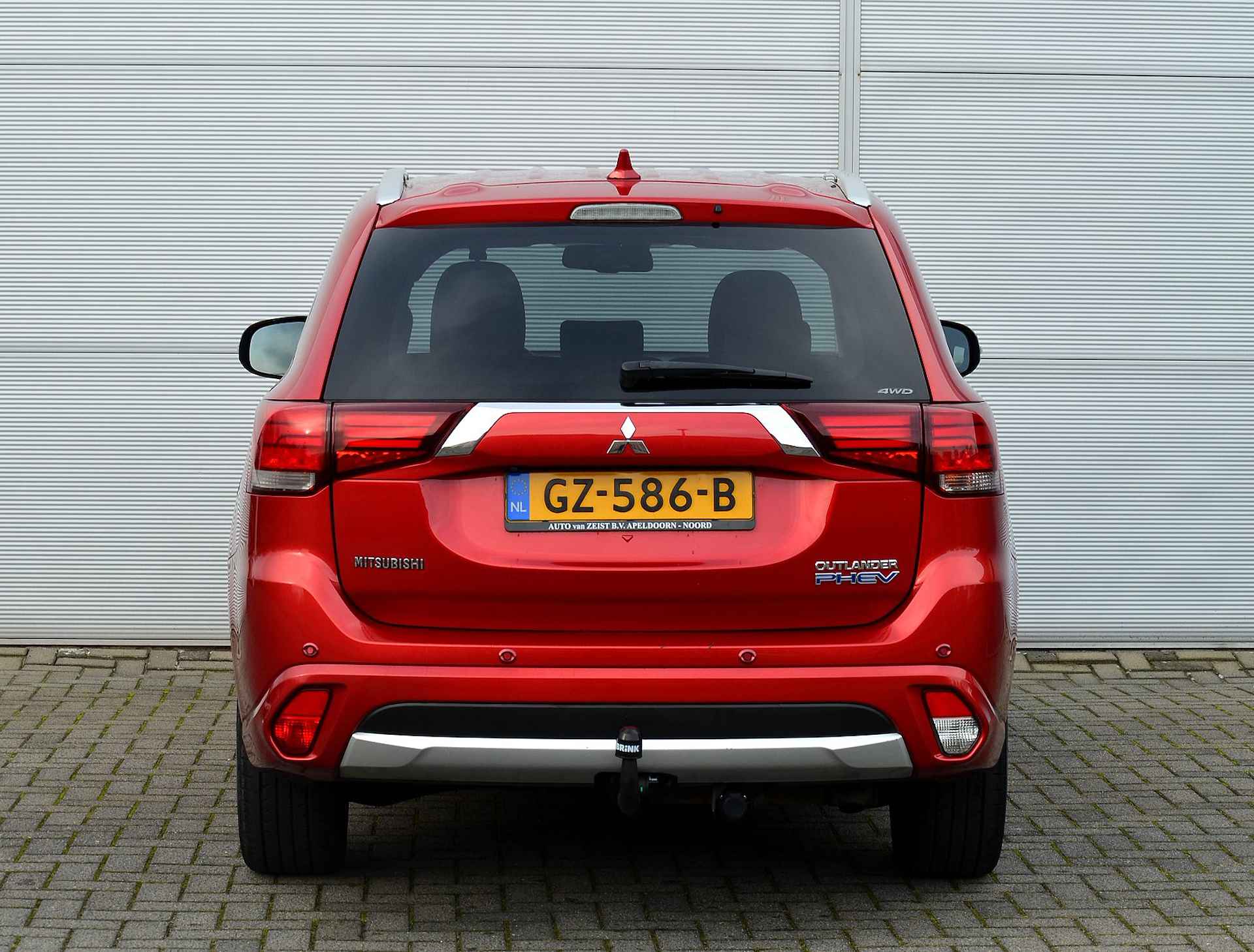 Mitsubishi Outlander PHEV 2.0 INSTYLE 4WD | PLUG IN HYBRID | V2G | FULL OPTIONS | TREKHAAK 1500KG | ALL IN RIJKLAARPRIJS - 10/49