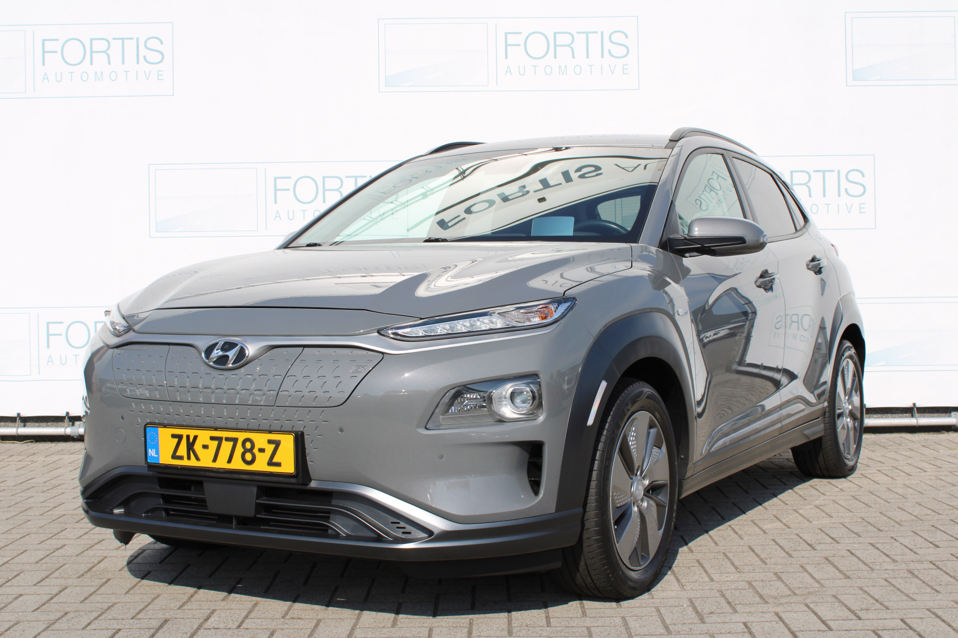 Hyundai KONA EV Premium 64 kWh NL AUTO | LEDER | CARPLAY |