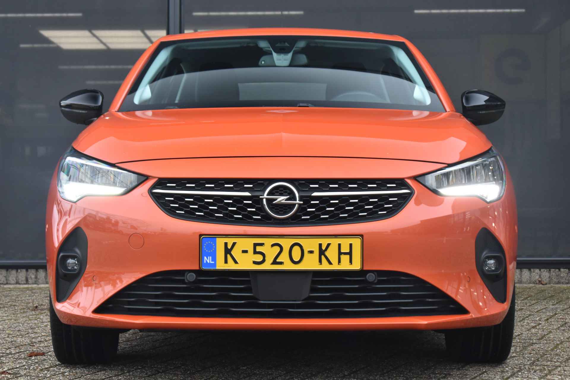 Opel CORSA-E 50 kWh 3 Fase €2000 SUBSIDIE! | Navigatie by App | Achteruitrijcamera | Apple Carplay | Android Auto | Cruise Control | Climate - 5/43