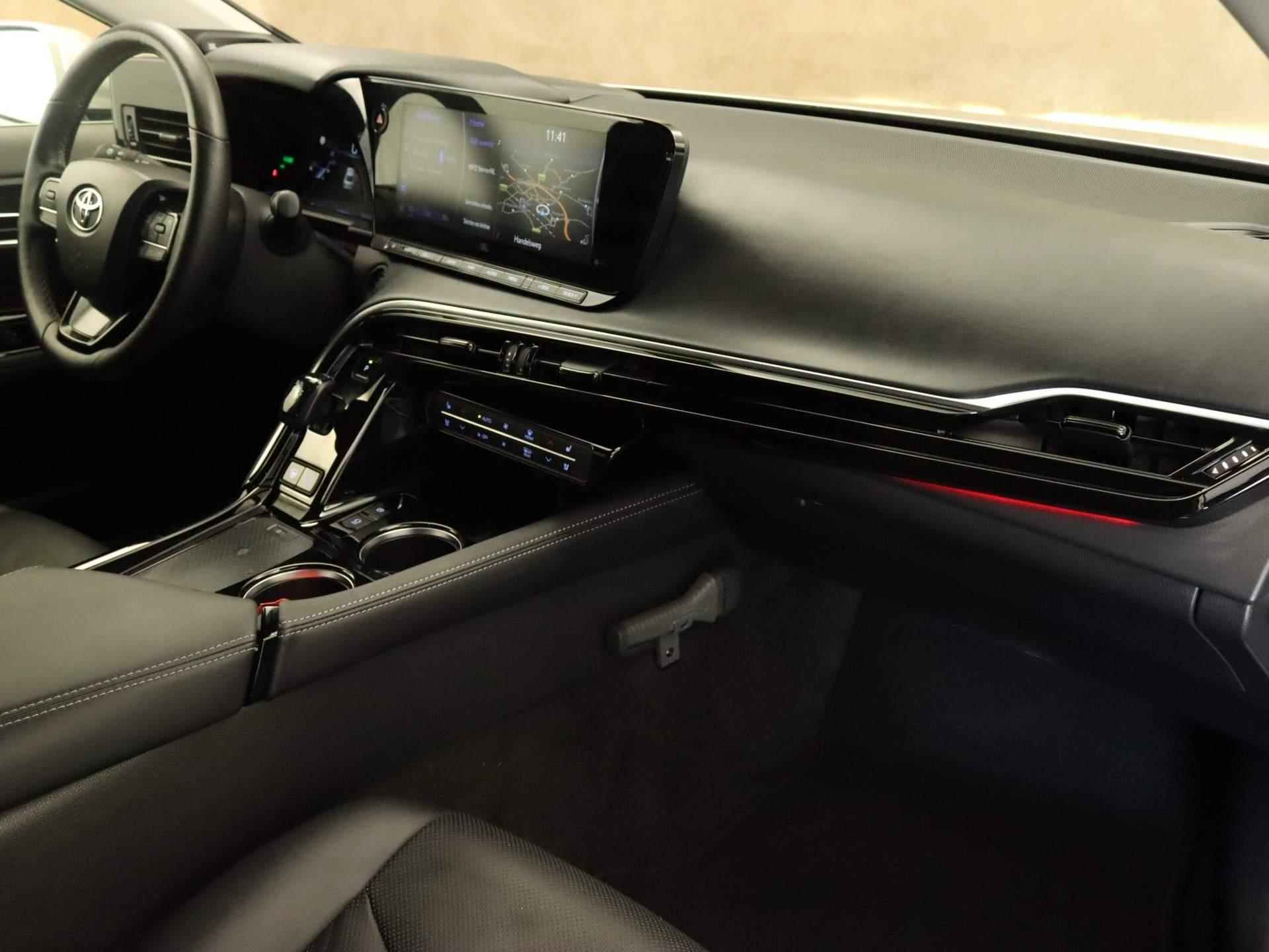 Toyota Mirai Prestige ORIGINEEL NEDERLANDSE AUTO - LEDEREN BEKLEDING MET STOELVERWARMING EN VENTILATIE - JBL GELUIDSINSTALLATIE - ELEKTRISCH VERSTELBARE VOORSTOELEN - 5/38