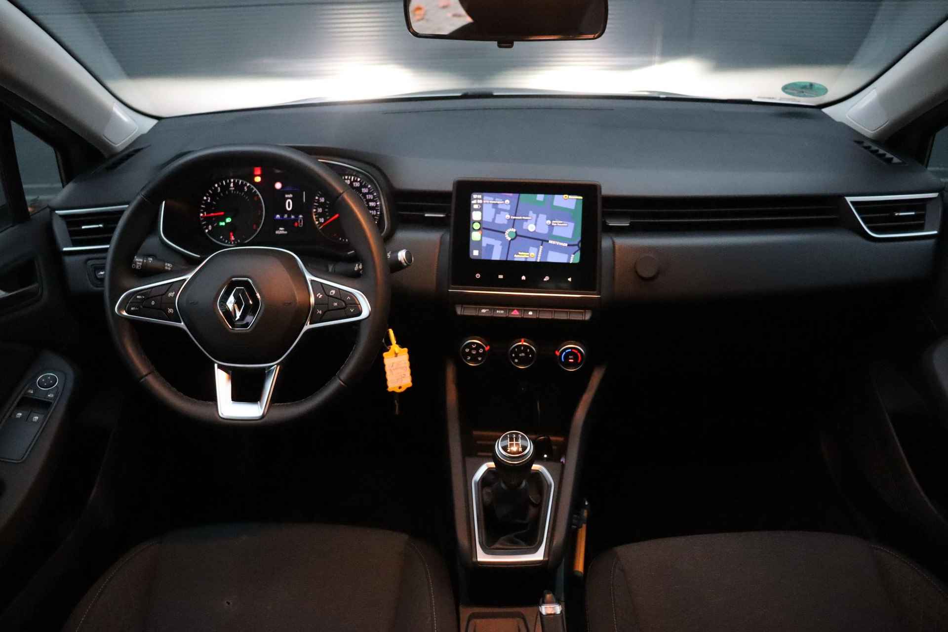 Renault Clio 1.0 TCe Bi-Fuel Zen Trekhaak Navi Apple Carplay Airco - 10/29