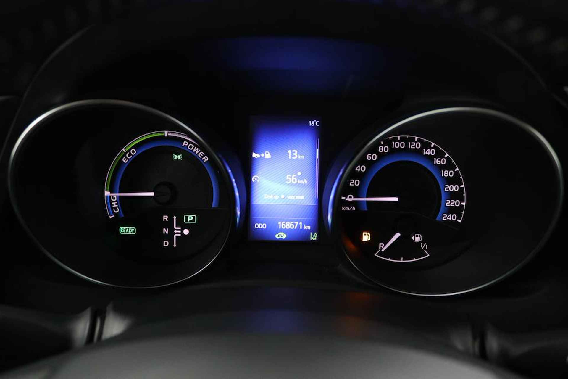 Toyota Auris 1.8 Hybrid Dynamic Ultimate | Stoelverwarming | Achteruitrijcamera | DAB | - 20/46