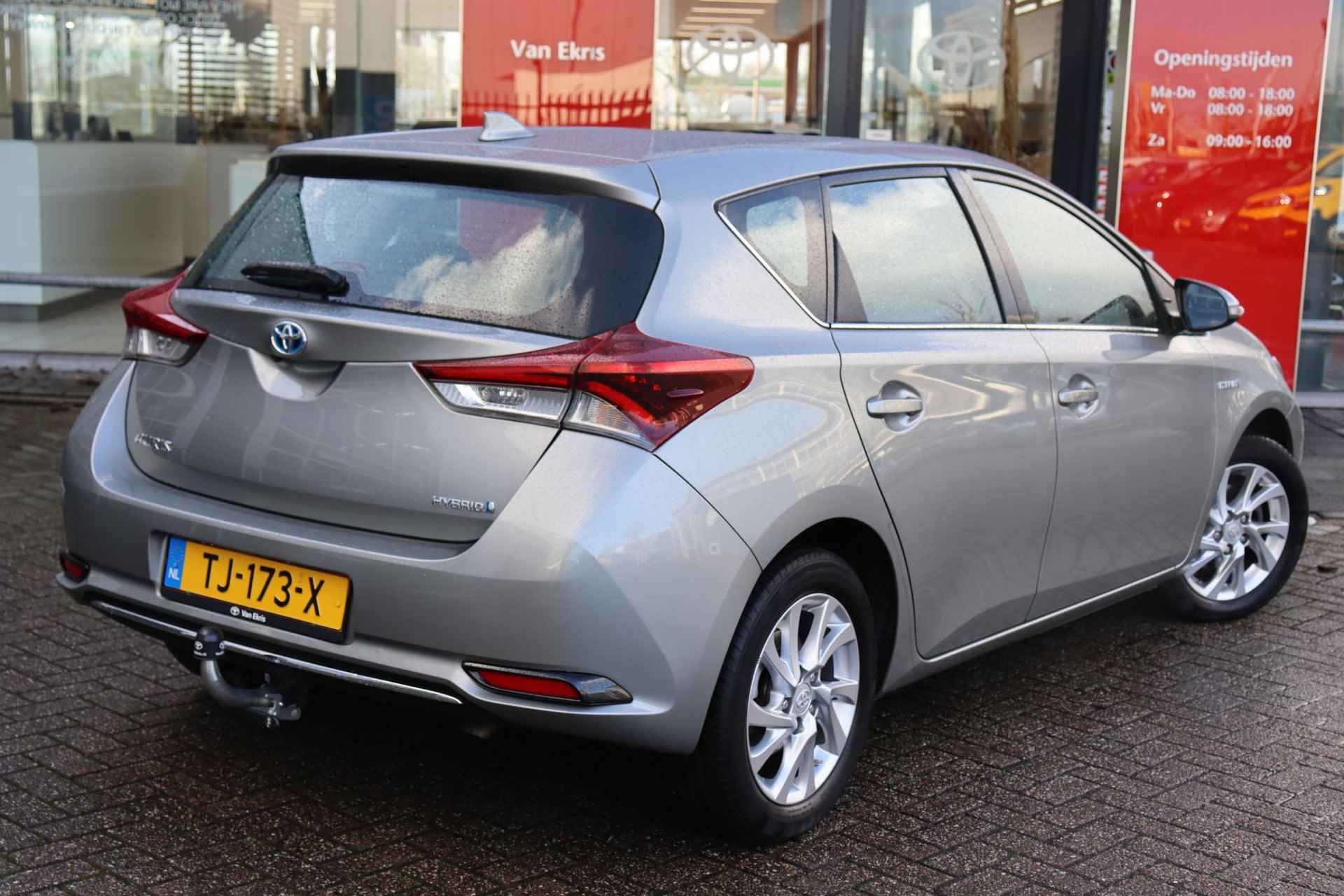 Toyota Auris 1.8 Hybrid Aspiration, Navi, Cruise Control Toyota Auris 1.8 Hybrid Aspiration - 2/29