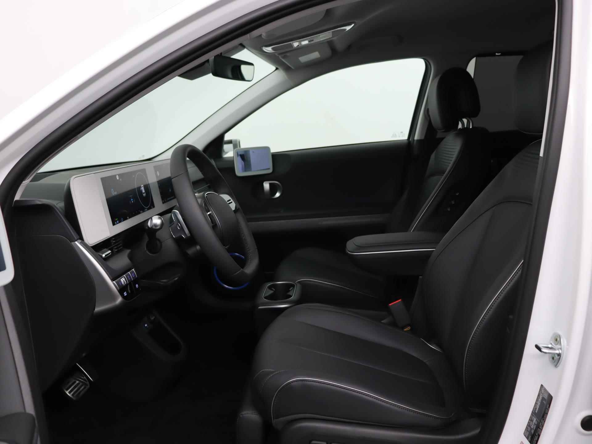 Hyundai IONIQ 5 77 kWh Lounge AWD incl. €12.500,- korting - 29/35