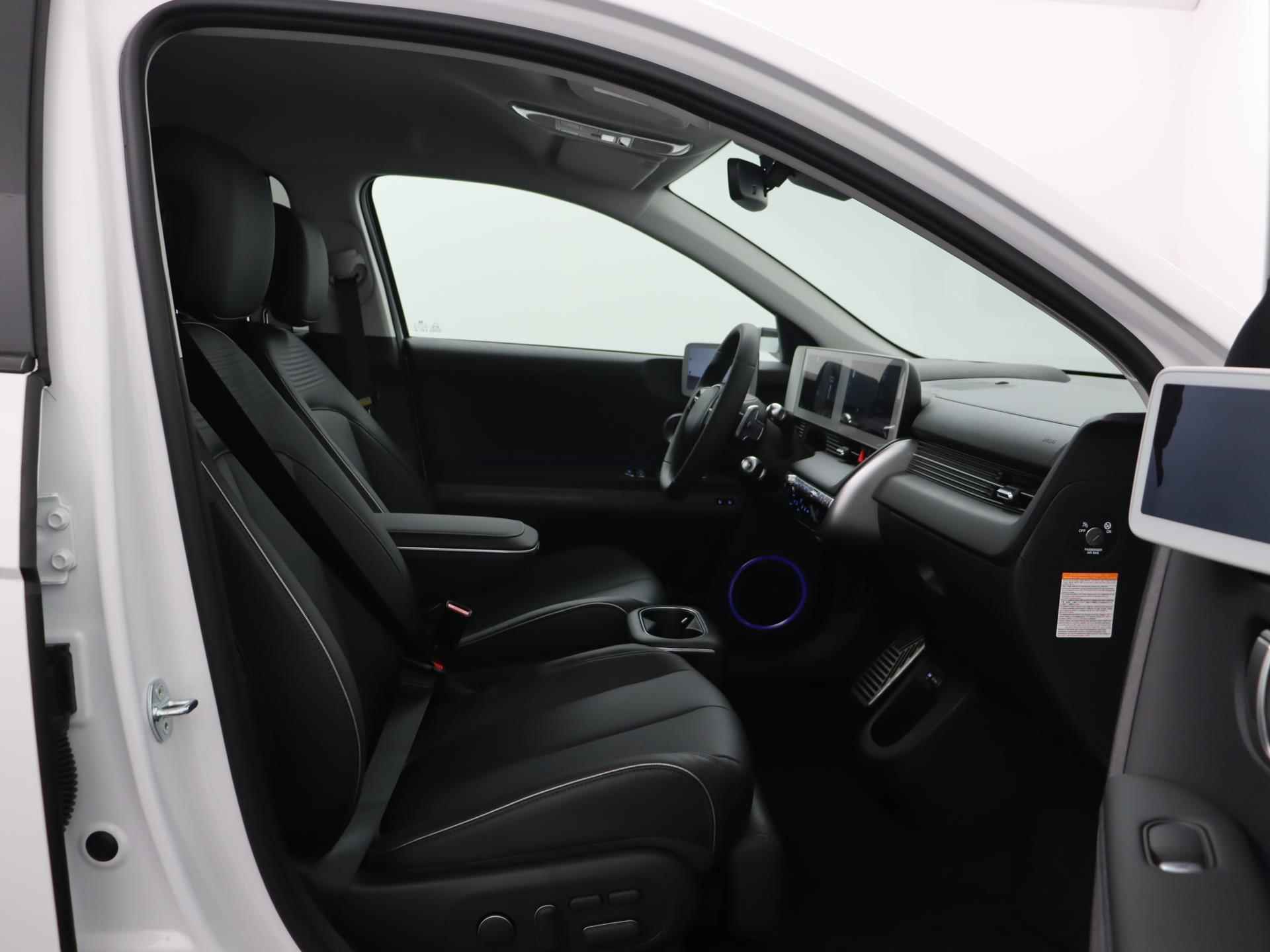 Hyundai IONIQ 5 77 kWh Lounge AWD incl. €12.500,- korting - 31/35