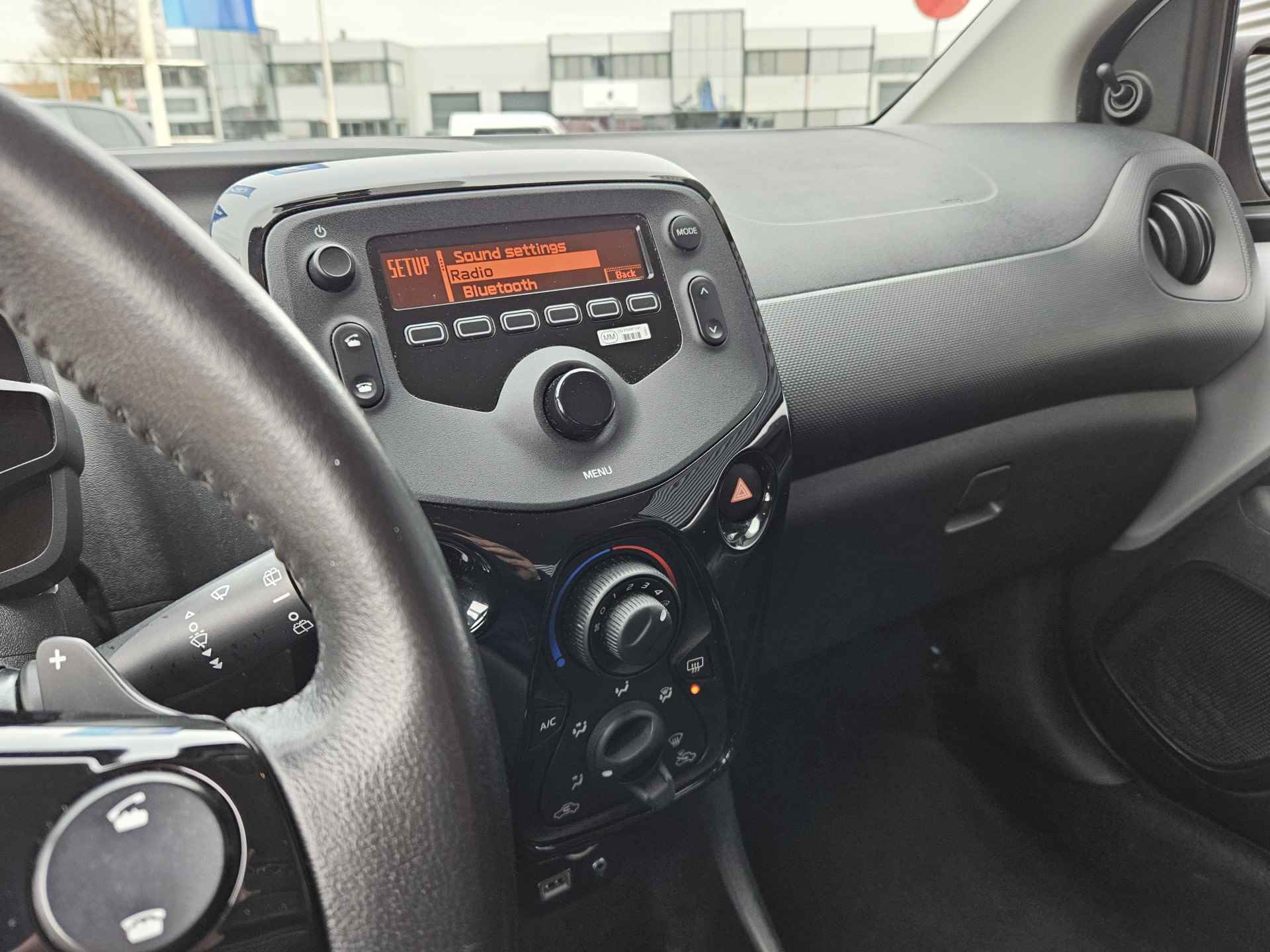 Citroën C1 1.0 VTi Feel Automaat | Airco | Bluetooth - 20/29