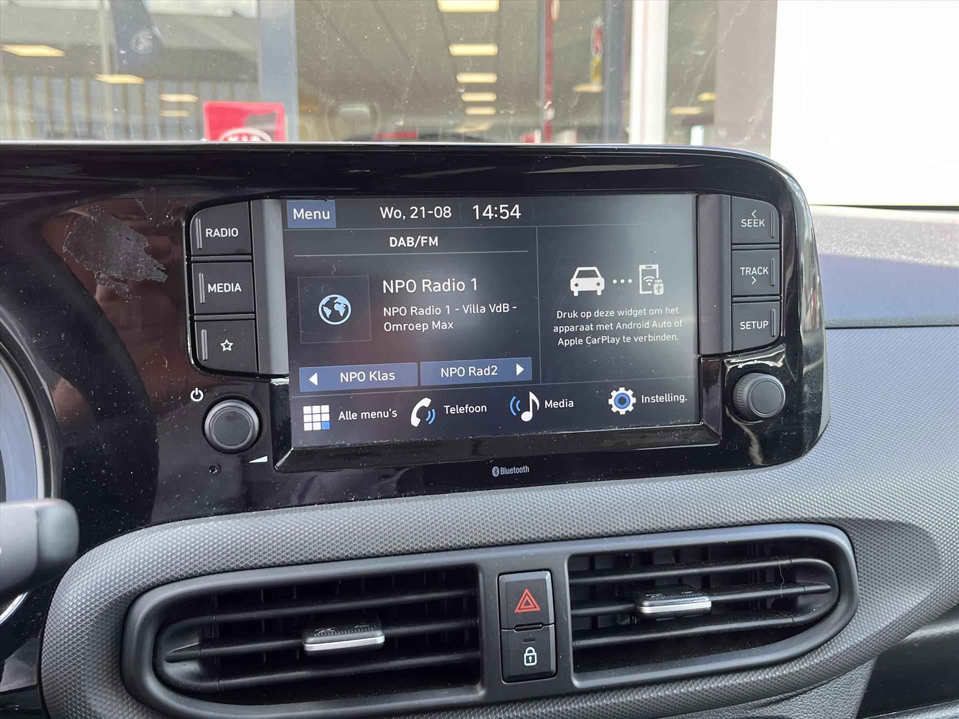 HYUNDAI I10 1.0i 67pk Aut Comfort Automaat | Airconditioning | Navigatie via Apple Carplay/ Android | Cruise control | - 17/26