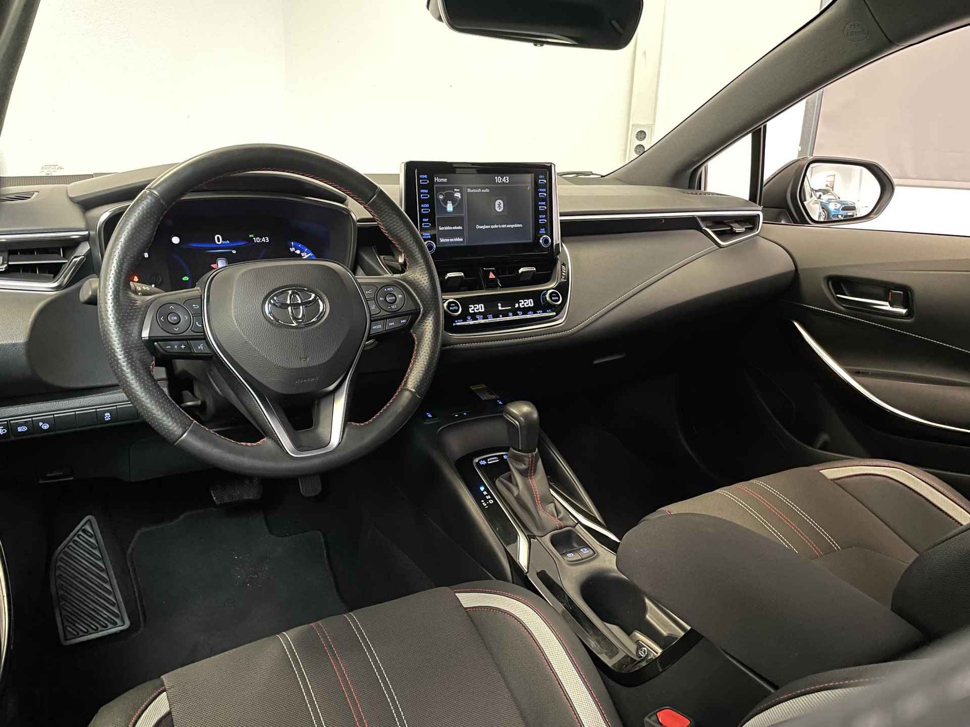 Toyota Corolla Touring Sports 2.0 Hybrid 184pk GR-Sport | 1e-EIG. | ORG.NL | TREKHAAK | CARPLAY | CAMERA | - 13/36