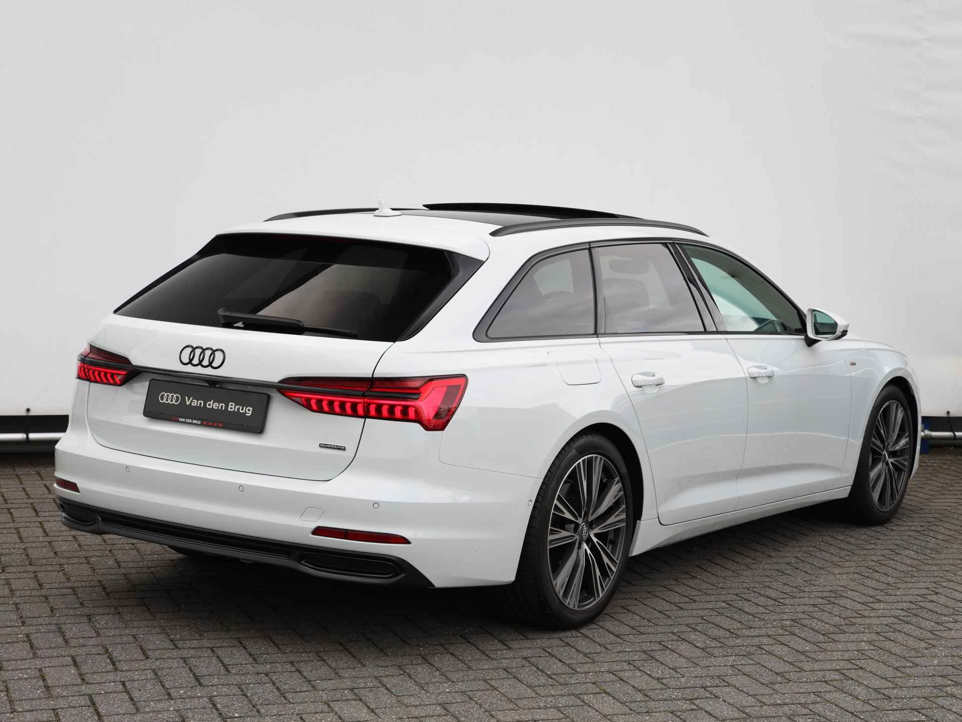 Audi A6 Avant 50 TFSI e quattro S edition 299pk | Pano | B&O | Trekhaak | Elek. stoelen | Adaptive cruise | Dodehoekdetectie | Keyless | Camera | Stoelverwarming - 5/49