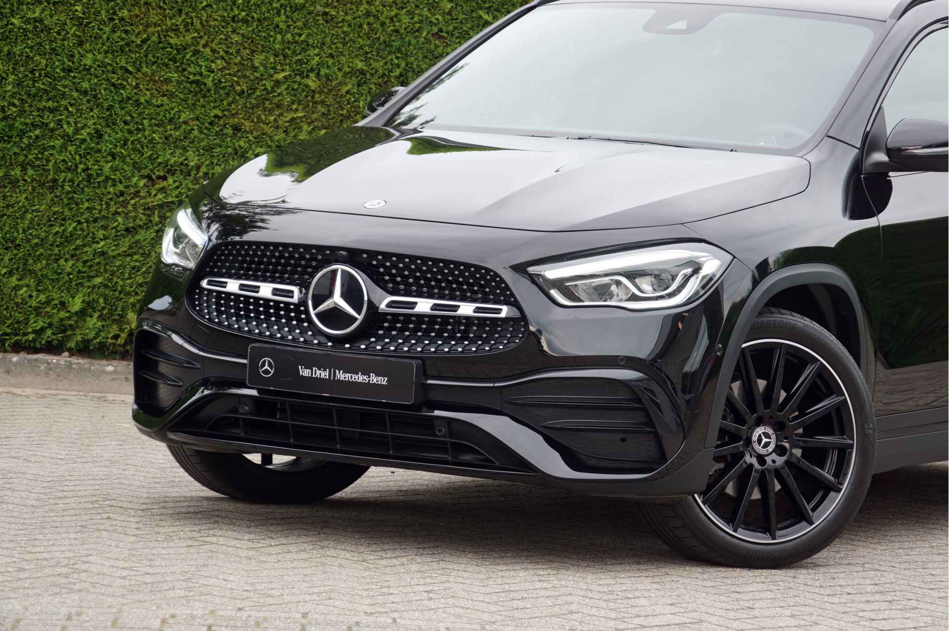 Mercedes-Benz GLA GLA 250 e AMG Line Night | Sfeerverlichting Dodehoek Sound - 20/54