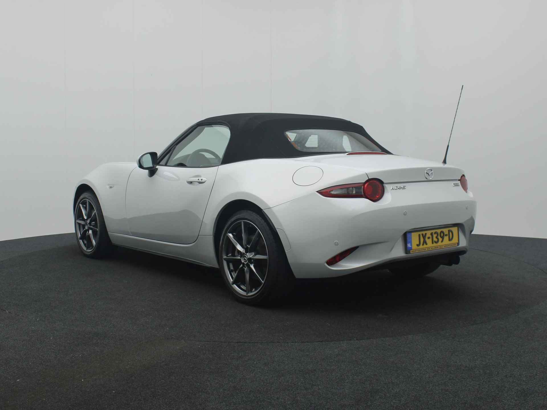 Mazda MX-5 Roadster 2.0 SkyActiv-G GT-M : dealer onderhouden - 4/41