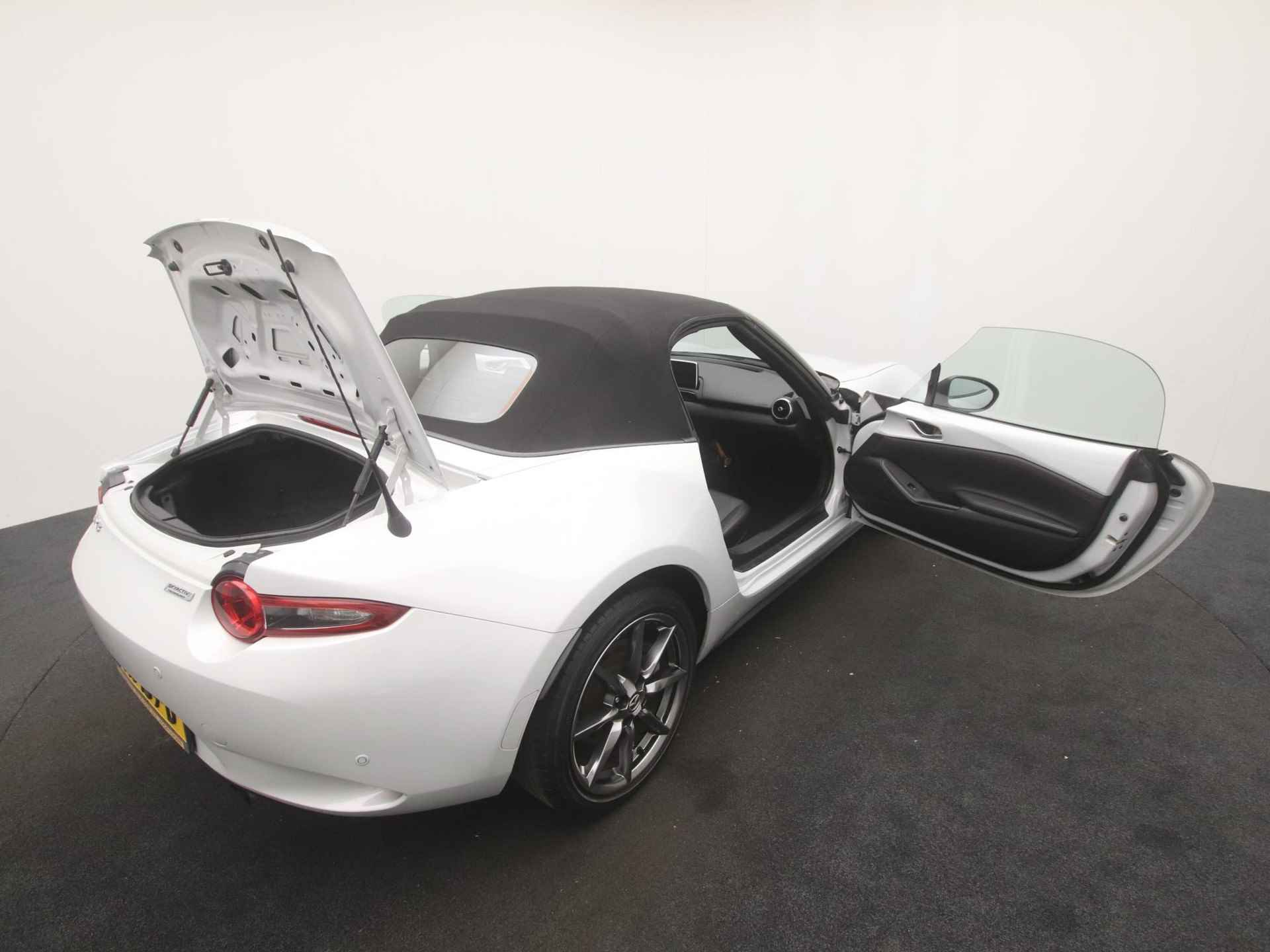 Mazda MX-5 Roadster 2.0 SkyActiv-G GT-M : dealer onderhouden - 11/41