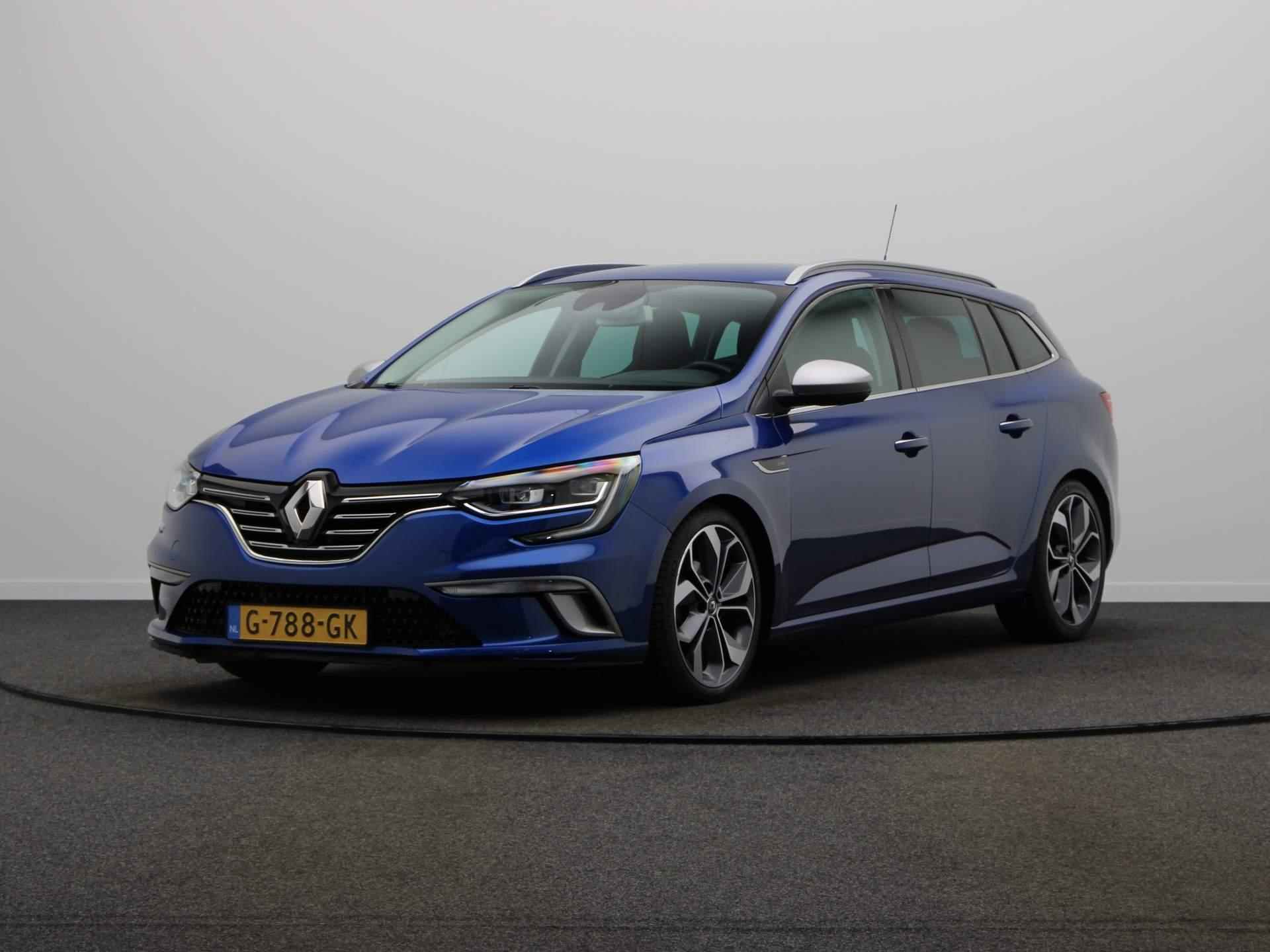 Renault Mégane Estate TCe 140pk GT-Line | Stoelverwarming | Sportstoelen | Dealer onderhouden | BOSE | - 10/56