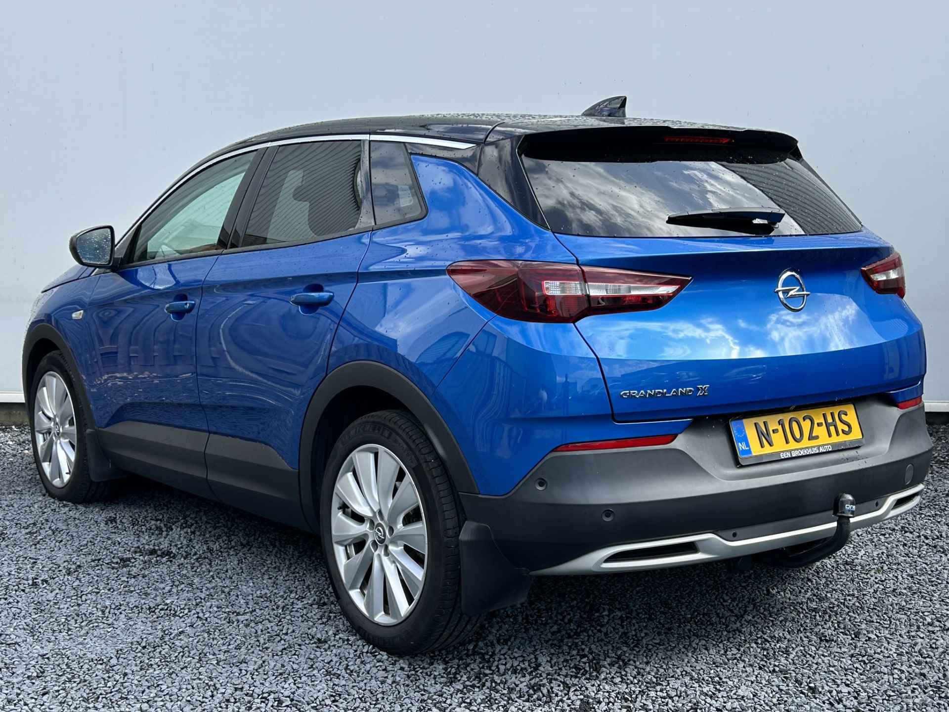 Opel Grandland X 1.6 Turbo 180pk Automaat | TREKHAAK 1600kg | AGR stoelen | Panoramadak | Stoelverwarming vóór en achter | Stuur- en voorruitverw Elektrische achterklep | 19 inch LM velgen | DAB+ radio | Zelfdimmende binnenspiegel | - 5/34