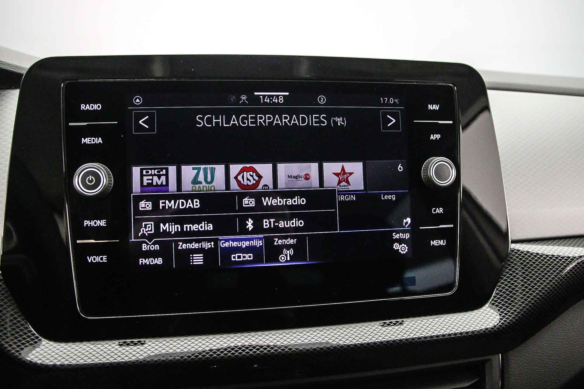 Volkswagen T-Cross Life Edition 1.0 TSI 110pk DSG Automaat Achteruitrijcamera, Stoelverwarming, Airco, Adaptive cruise control, Parkeersensoren, LED verlichting, App connect, Bluetooth - 15/34