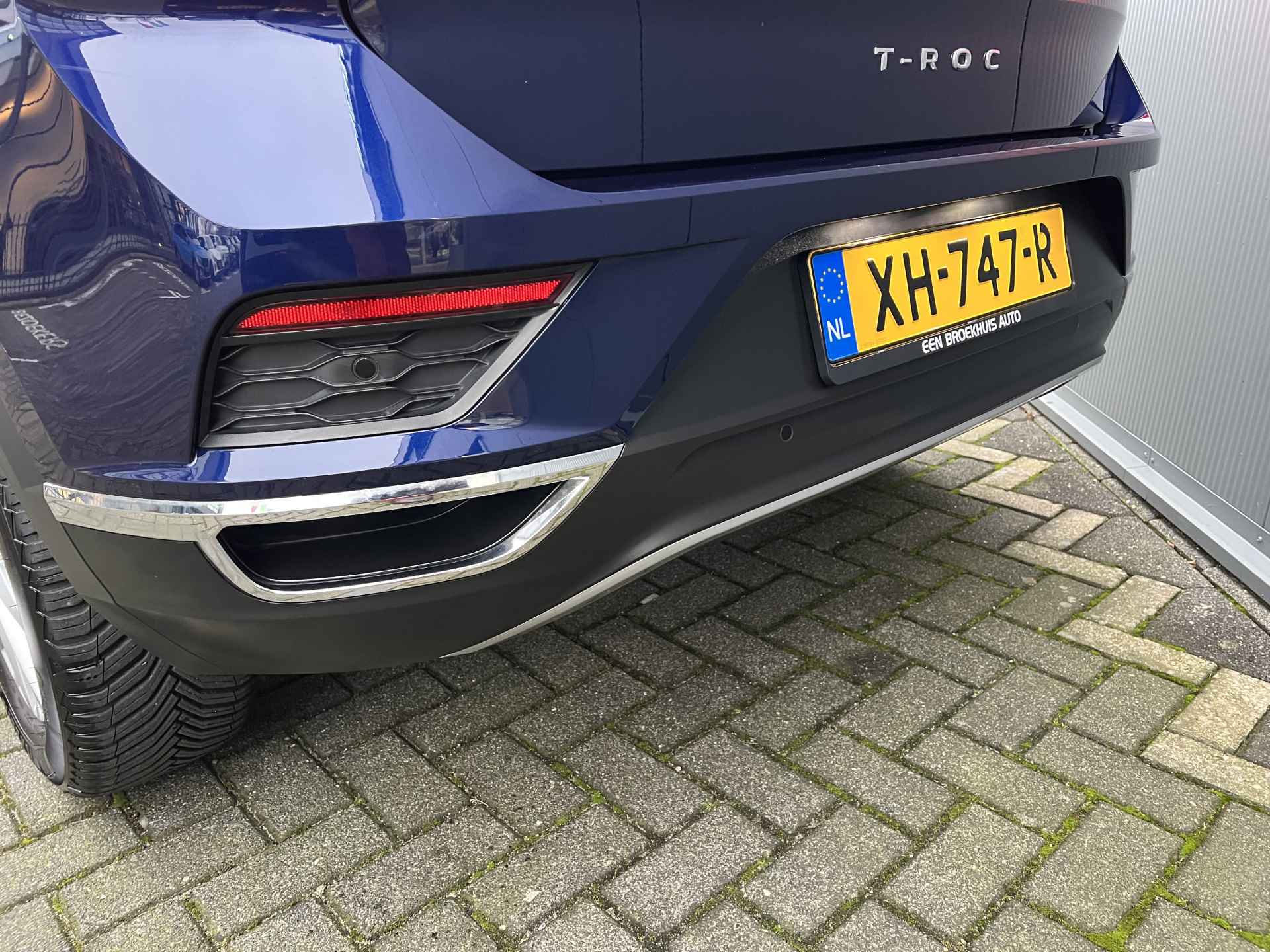 Volkswagen T-Roc 1.0 TSI 115pk Style | Climate controle | Stoelverwarming | Adaptive Cruise controle | Parkeersensoren voor en achter | LED kopla - 10/27