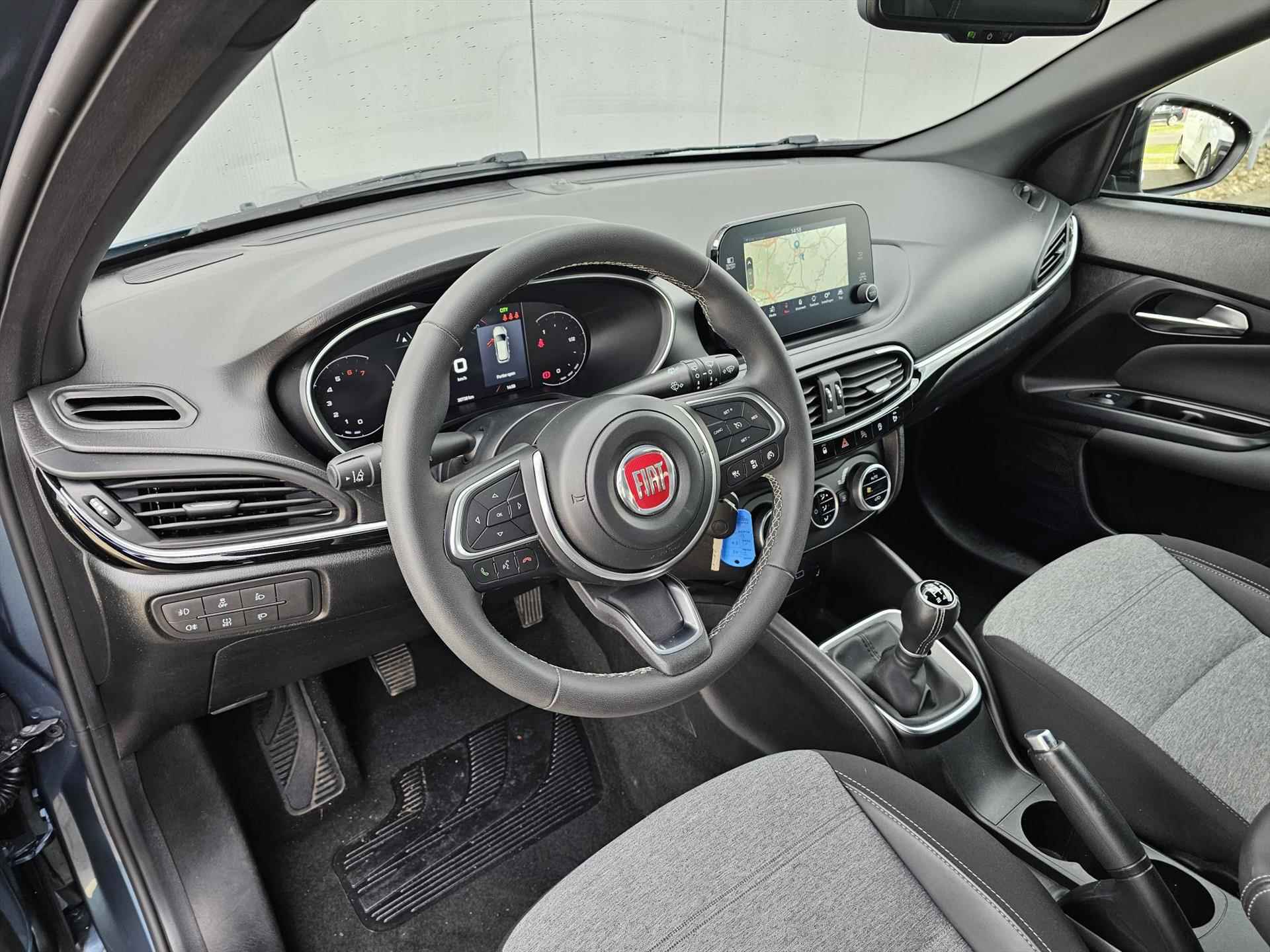 Fiat Tipo Cross New 1.0T 100pk CROSS | hogere zit | Climate control | Navigatie | 17" Lm velgen | Camera | Stoelverwarming - 28/52