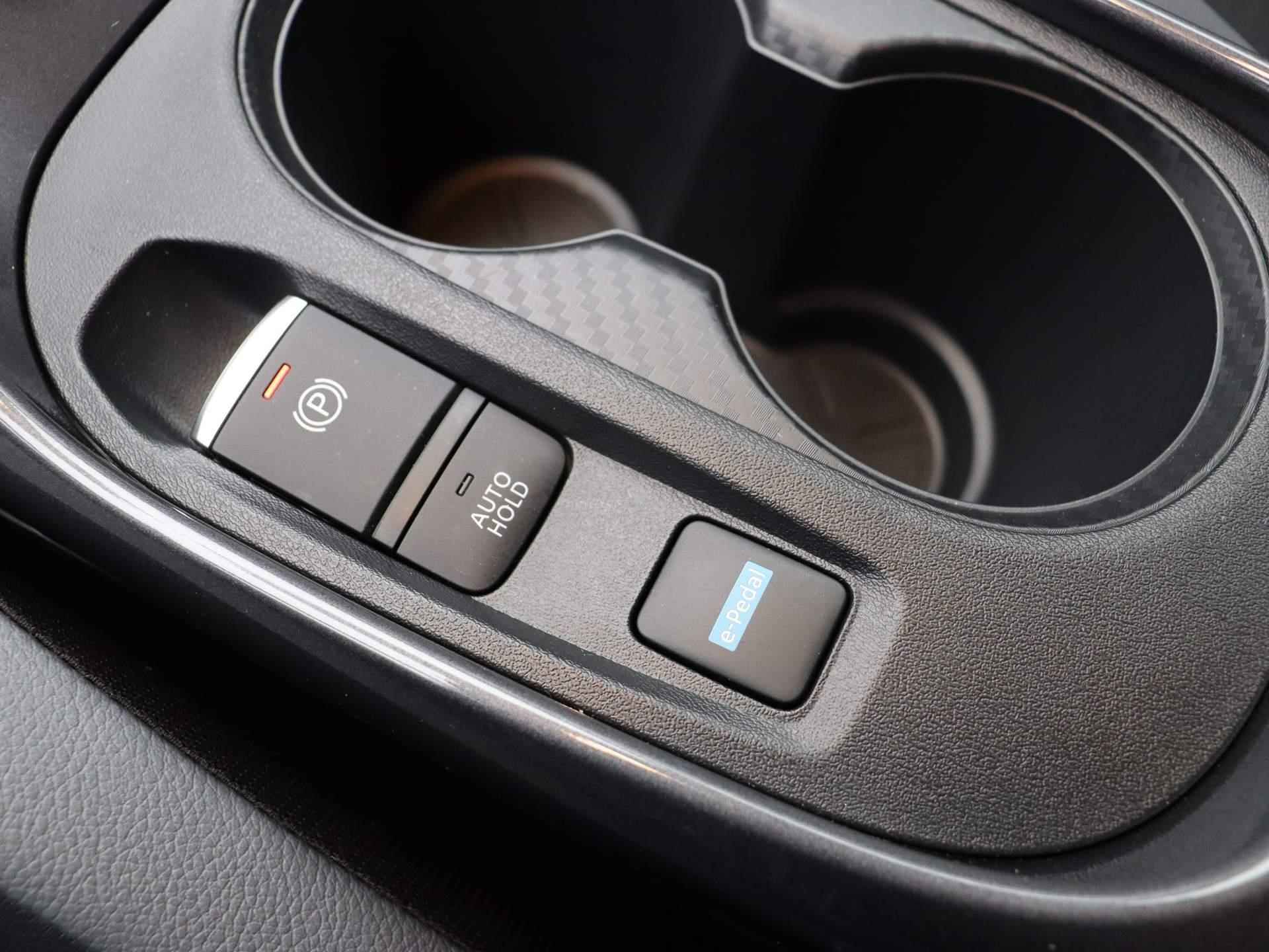 Nissan Juke 1.6 Hybrid N-Design | Parkeersensoren Voor en Achter met Achteruitrijcamera | E-Pedal | Cruise Control | 19 Inch Wielen | Lane Assist | - 19/42