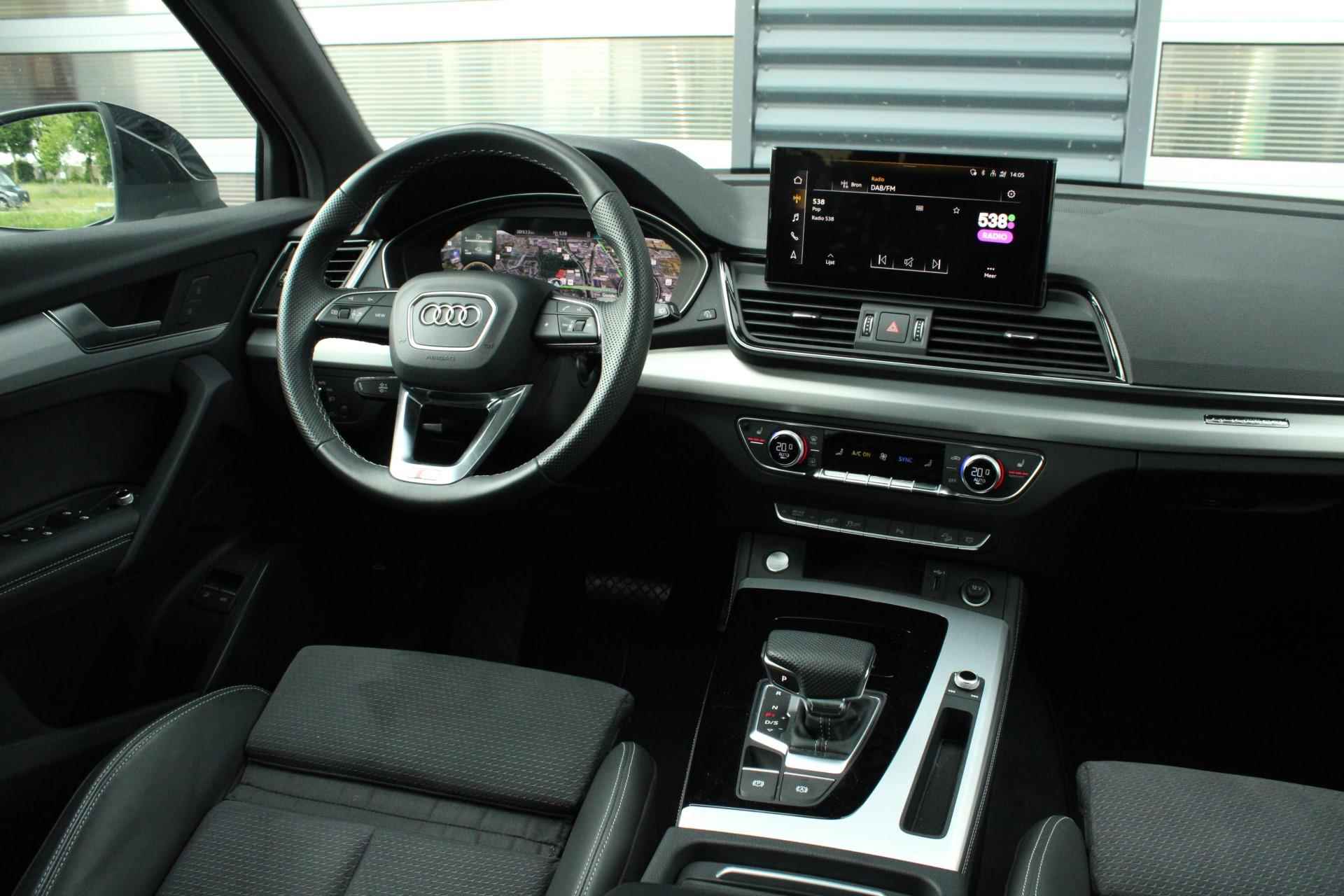 Audi Q5 55 TFSI e 367pk S edition | Panoramadak | Sportstoelen | Matrix LED | Apple Carplay/Android Auto | S-Line | NFC Lader - 44/68