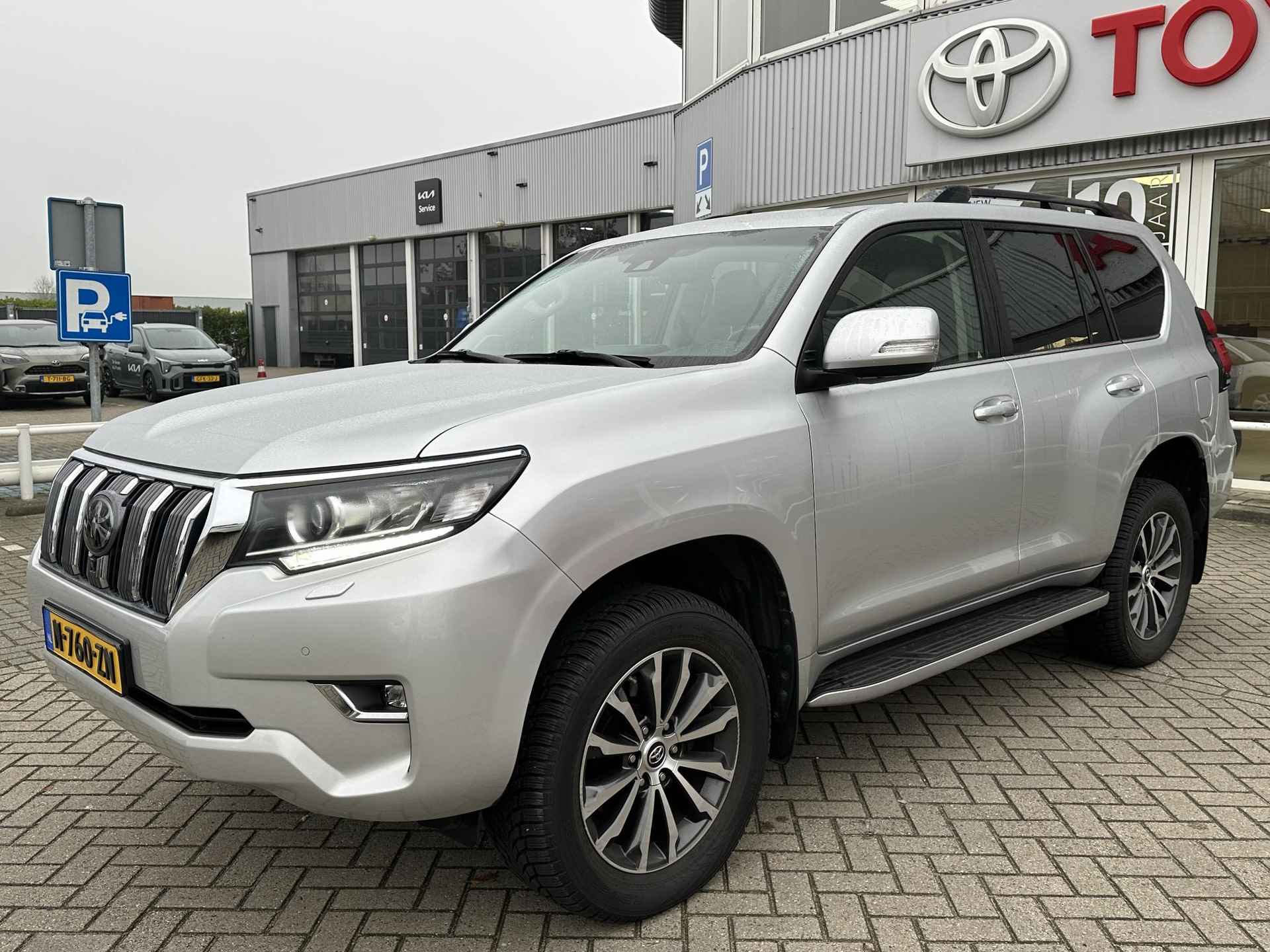 Toyota Land Cruiser 2.8 D-4D Executive 7p. , 3500KG Trekgewicht, Luchtvering, Bomvol met opties! - 39/45