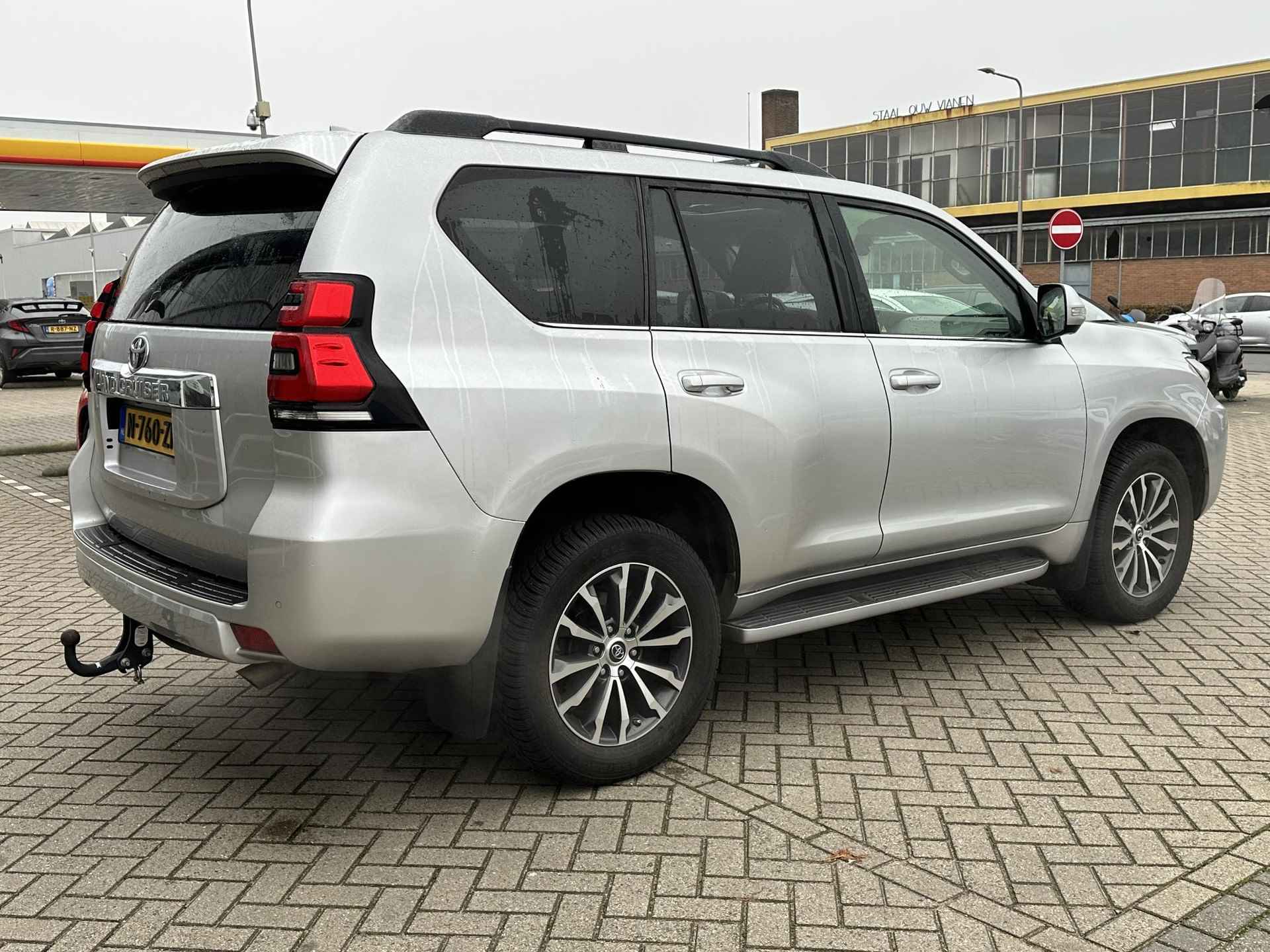 Toyota Land Cruiser 2.8 D-4D Executive 7p. , 3500KG Trekgewicht, Luchtvering, Bomvol met opties! - 43/45