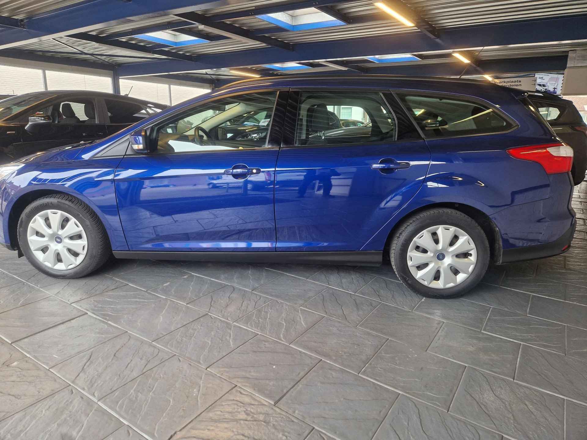 Ford Focus Wagon 1.0 EcoBoost Trend Niewe distributieriem/100% onderhouden!!! - 4/42