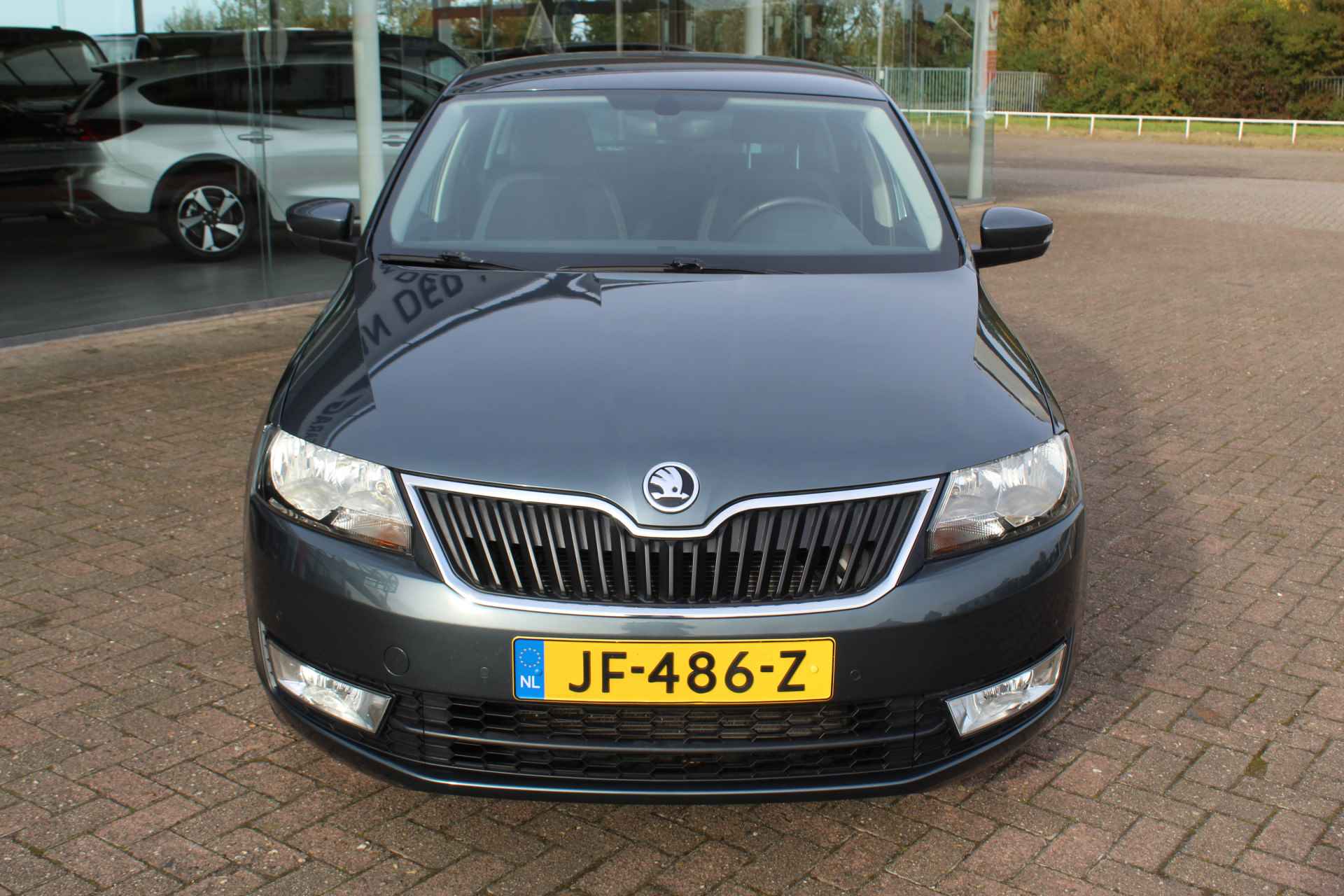 Škoda Rapid Spaceback 1.2 TSI Greentech JOY , Automaat, Unieke auto Climate control , cruise control , Navigatie, Bluetooth , Trekhaak LM velgen , Parkeer sensoren v+a - 38/41