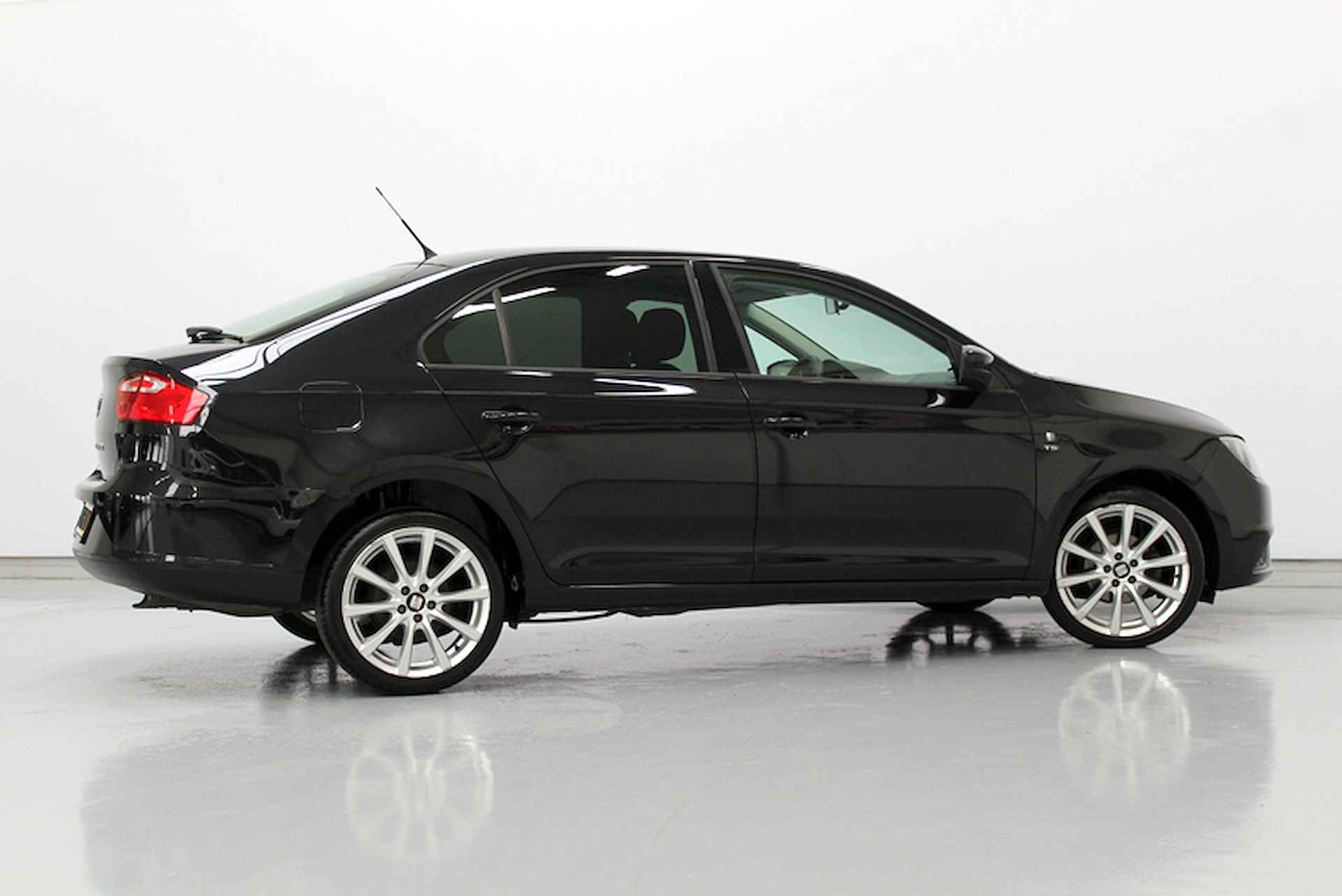 SEAT Toledo 1.2 TSI Enjoy 86PK, 45.000KM!! | AIRCO | BLUETOOTH | CENTRALE VERGRENDELING | ELEC-RAMEN - 7/30