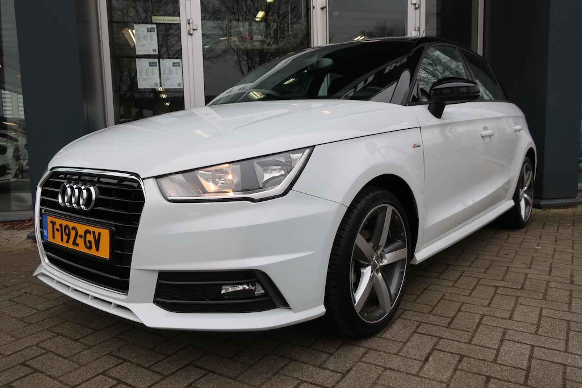 AUDI A1 1.0 TFSI 95PK, Airco, PDC, Lichtsensor, etc. - 8/31