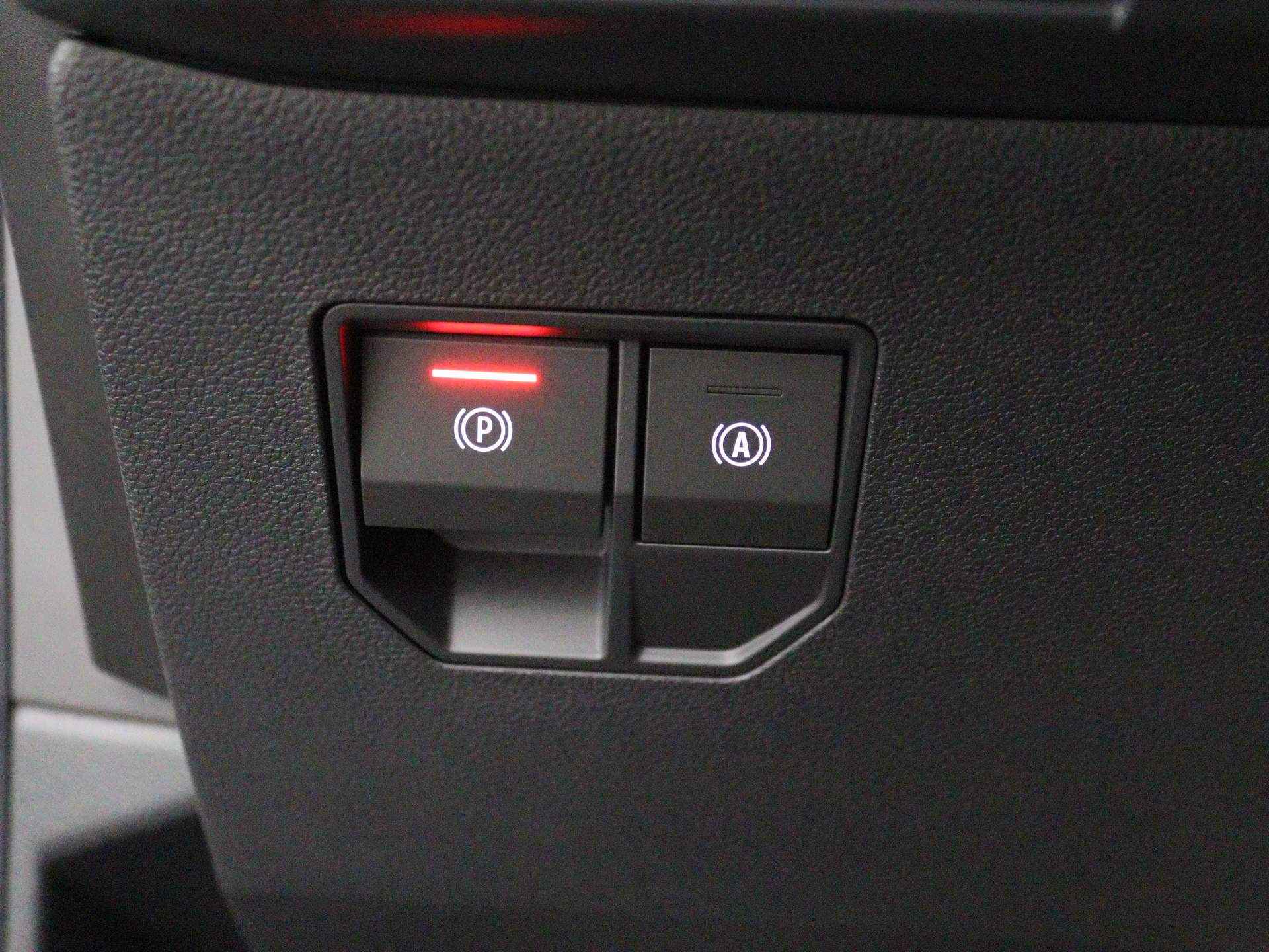 Renault Mégane E-Tech EV60 220pk Optimum Charge Iconic ALL-IN PRIJS! 360° Camera | Adapt. cruise stop&go | Harman Kardon | Stoel-/stuurverwarming | Warmtepomp - 16/68