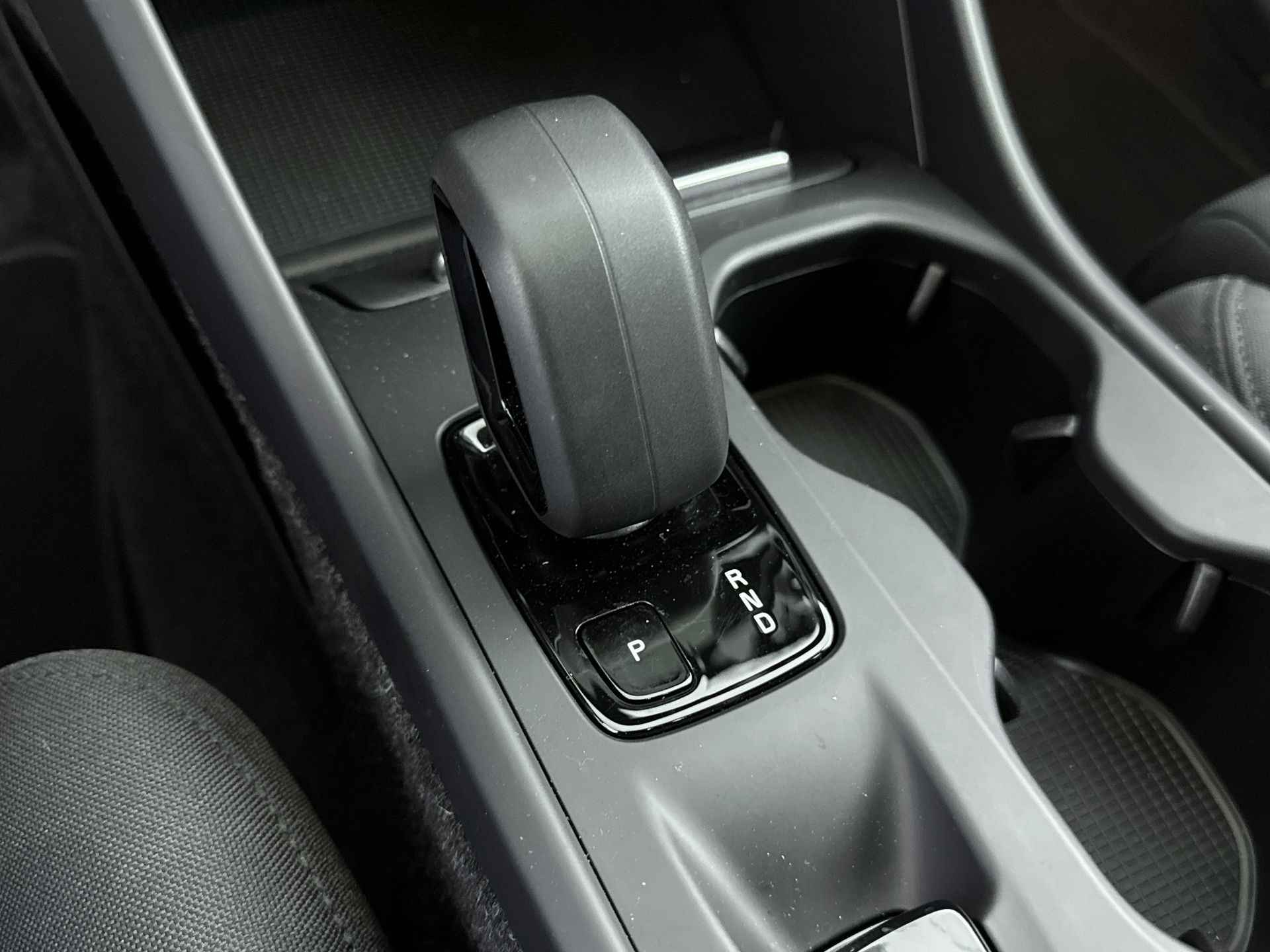 Volvo XC40 T4 211pk RECHARGE INSCRIPTION EXPRESSION | Navigatie | Stoelverwarming | Elektrische stoelbediening | - 8/28