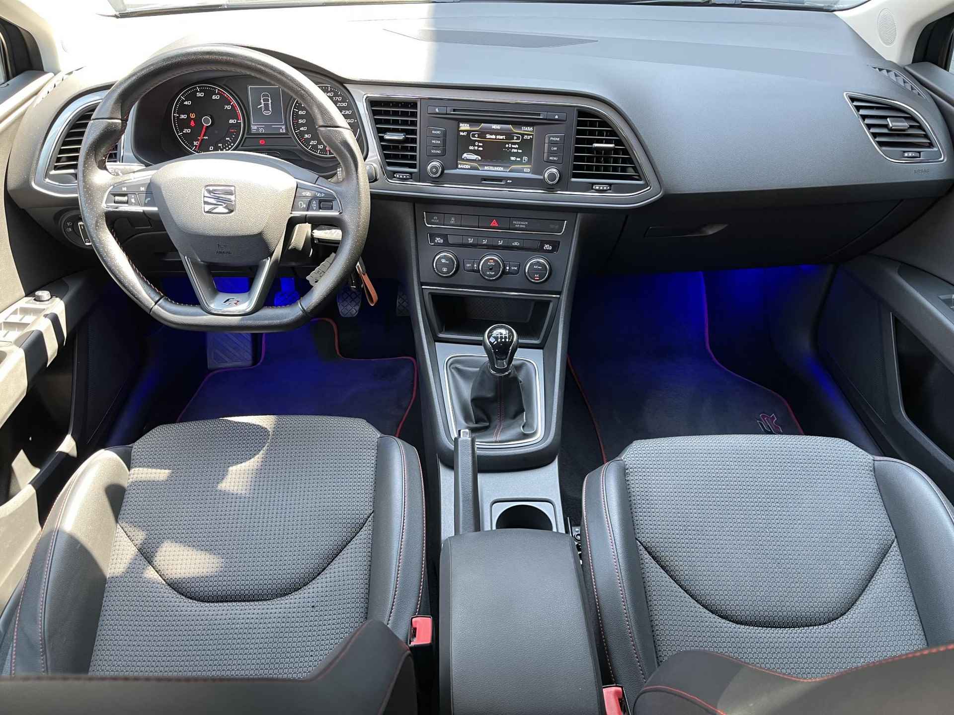 SEAT Leon 1.8 TSI FR Climate control, Apple Carplay, Cruise control, 17"Lichtmetalen velgen, USB/AUX, Elektrische ramen V+A, Isofix, Multifunctioneel stuurwiel, LED (MET GARANTIE*) - 17/32