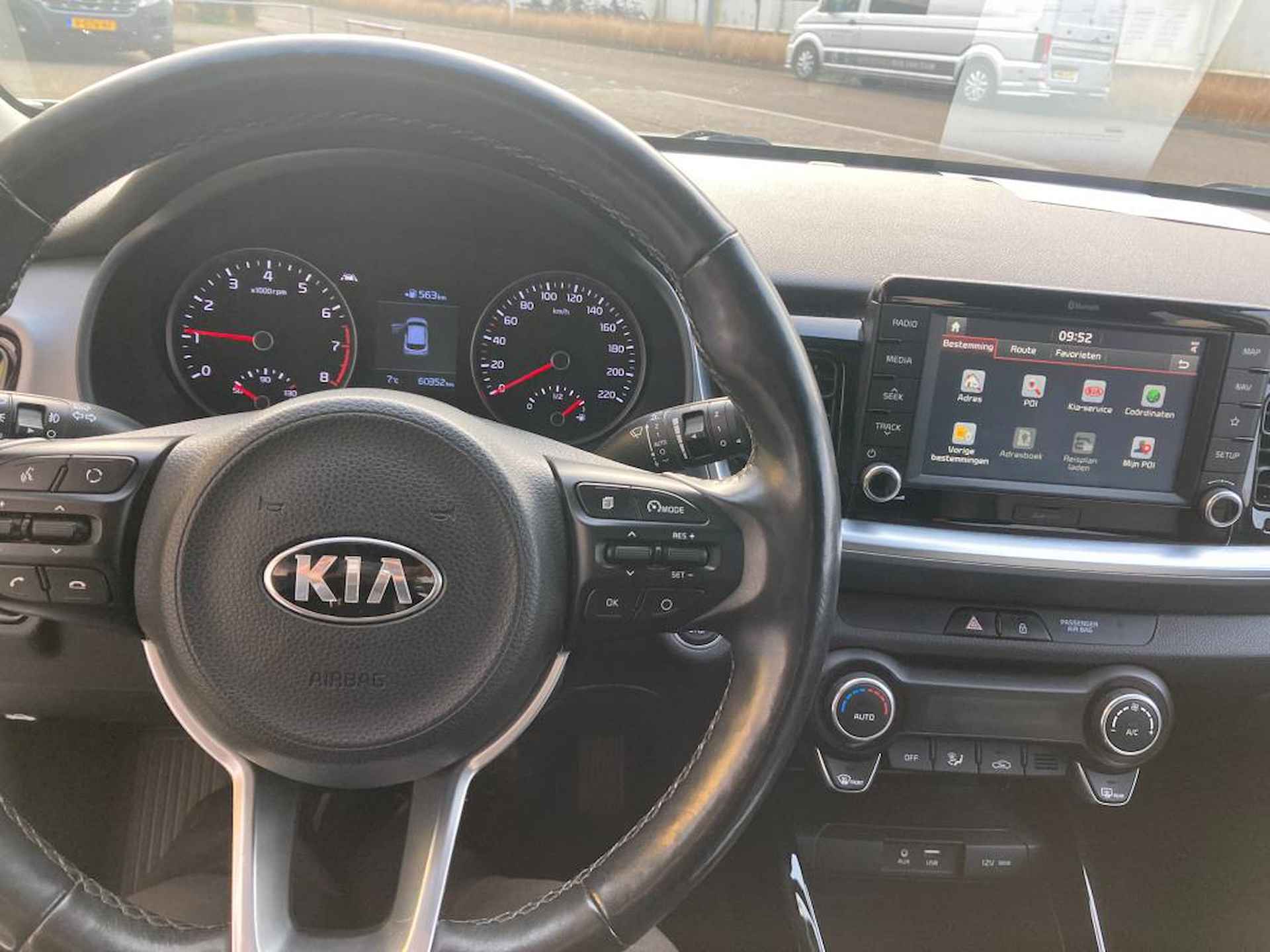 Kia Stonic 1.0 T-GDi ExecutiveLine "All-in" prijs! - 12/14