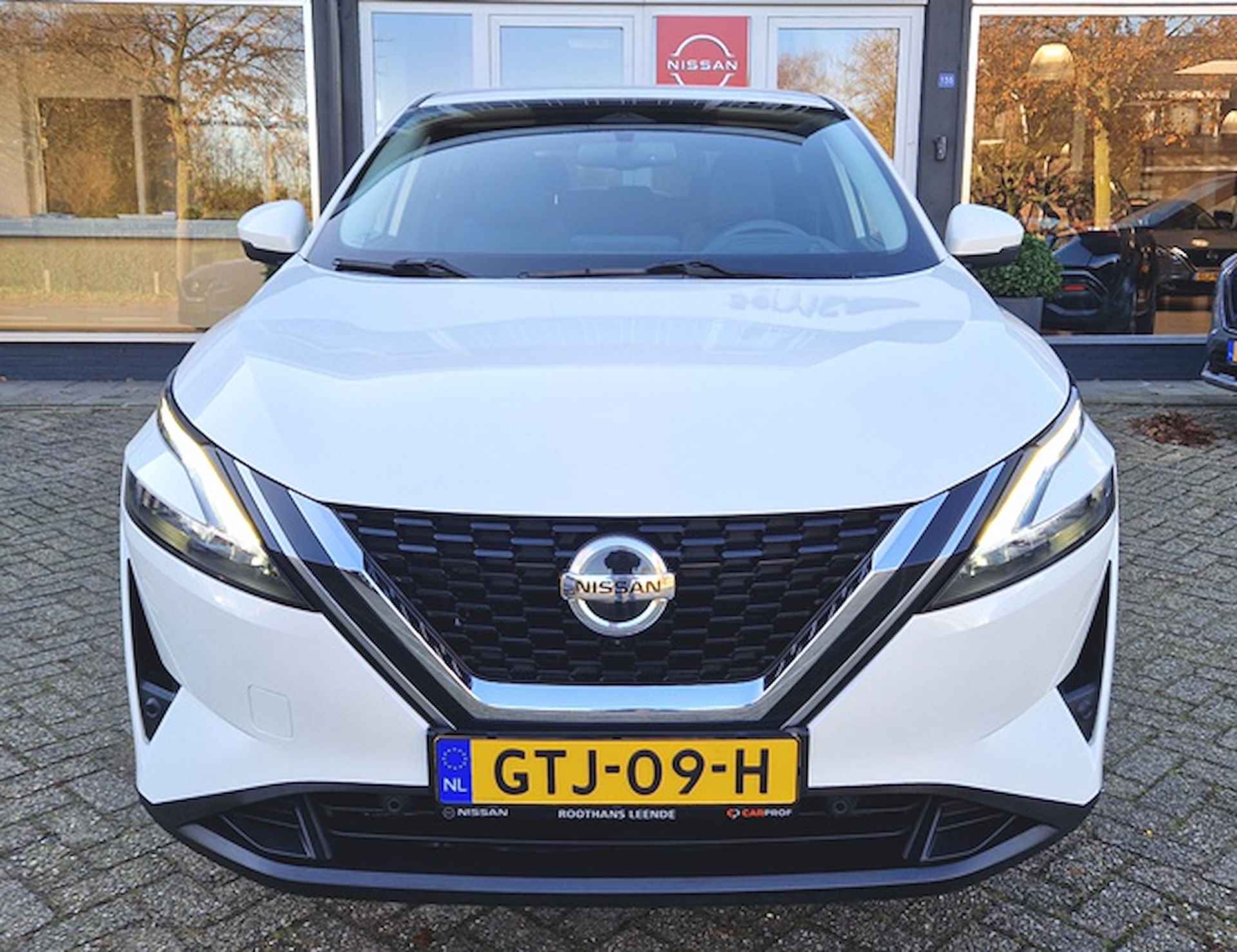 NISSAN Qashqai 1.3 158PK DIG-Turbo Mild-Hybrid  X-Tronic A/T N-Connecta - Headup Display - Cold Pack & 18" - 5/18