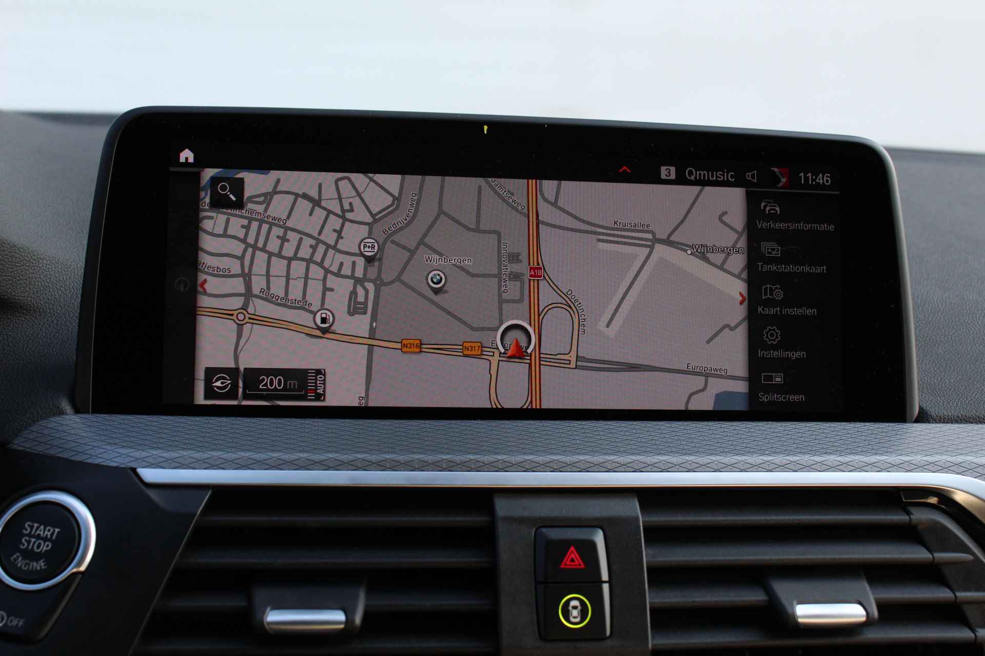 BMW X4 xDrive20i High Executive M Sport Automaat / Panoramadak / Sportstoelen / Adaptieve LED / Parking Assistant Plus / Comfort Access / Live Cockpit Professional - 24/28