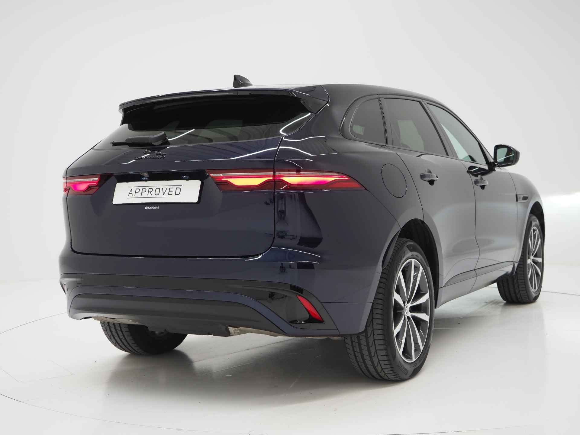 Jaguar F-Pace 2.0 P400e PHEV R-Dynamic SE | Driver Assist Pack | Panorama schuif/kanteldak | 20 Inch | Leder Siena Tan | Fabr gar t/m 17-11-2029 - 8/33