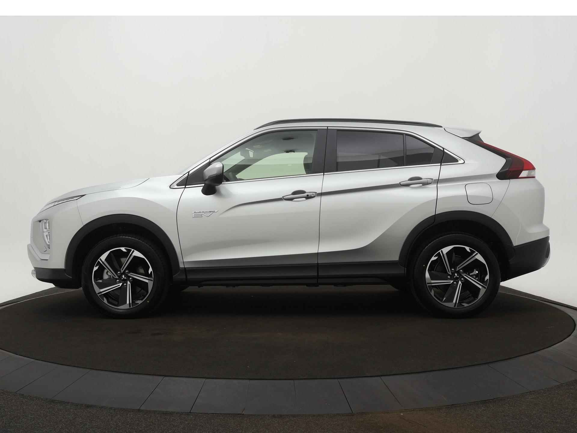 Mitsubishi Eclipse Cross 2.4 PHEV Intense+ - 2/31