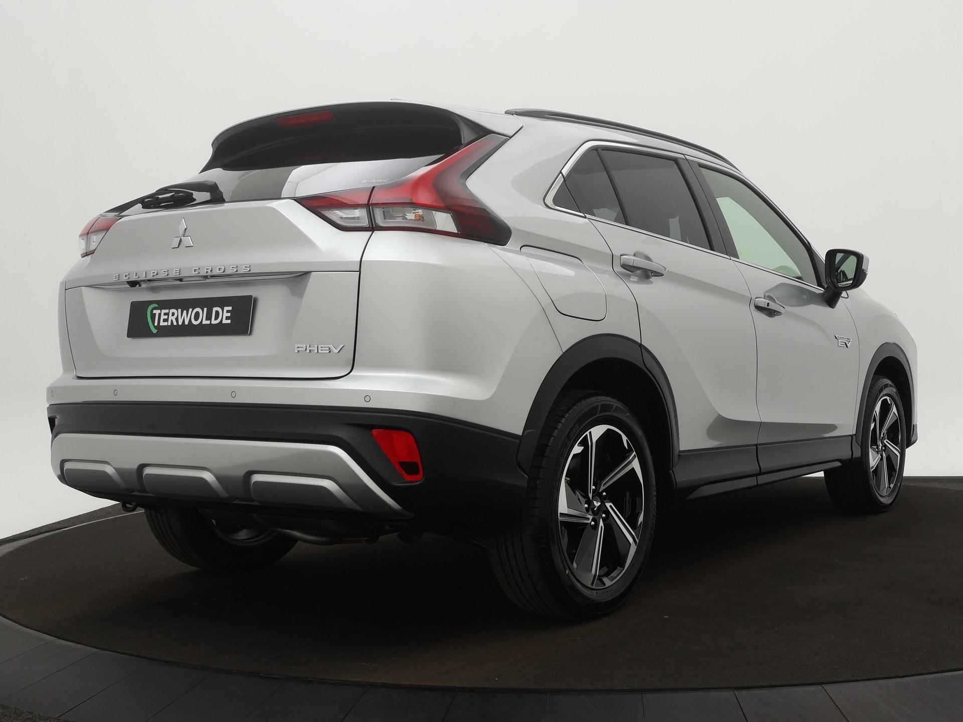 Mitsubishi Eclipse Cross 2.4 PHEV Intense+ - 6/31