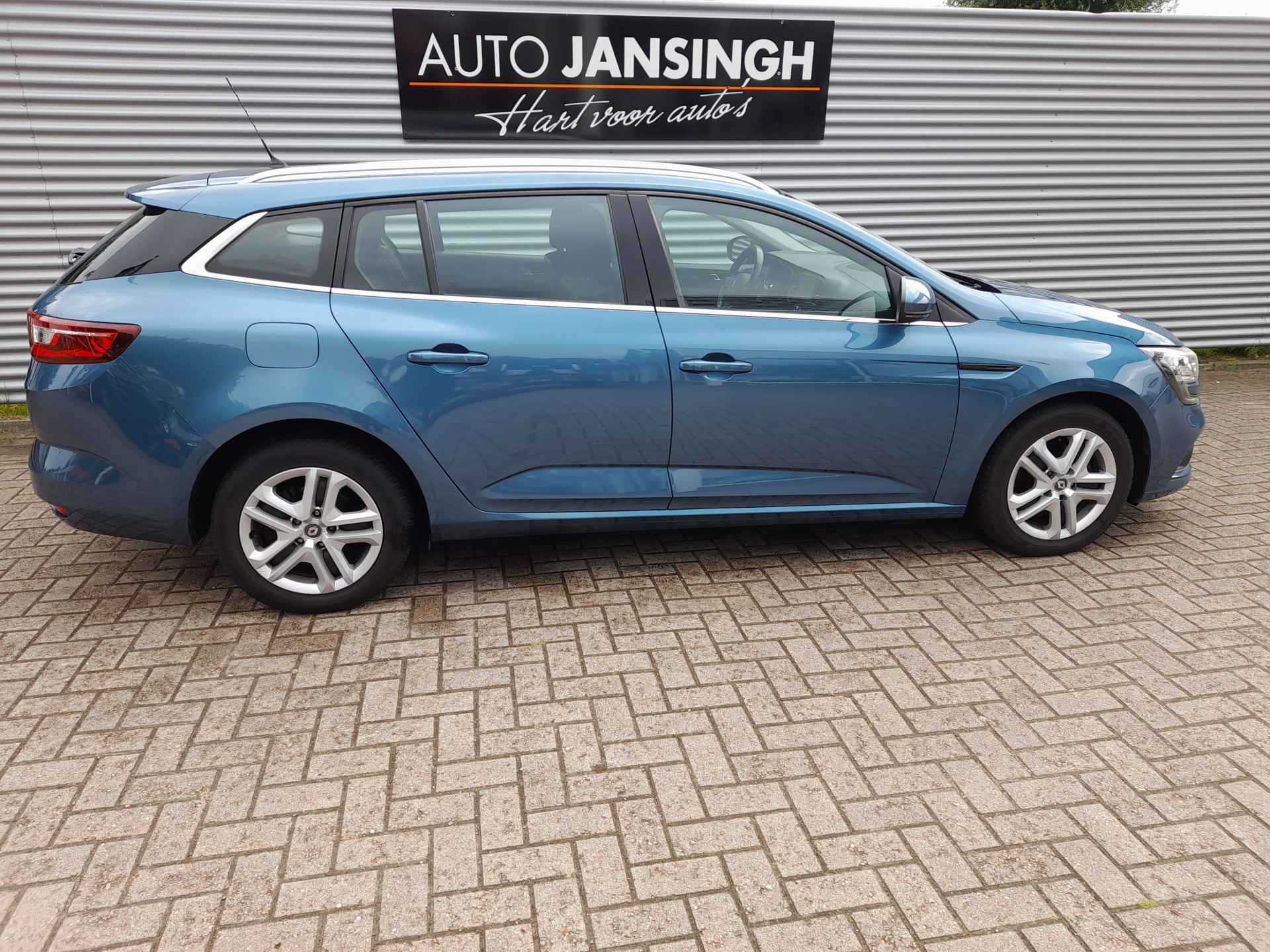 Renault Mégane Estate 1.2 TCe Zen met 1700 kg trekgewicht!! | Clima | Cruise control | Navigatie | LM Velgen | LED | DAB | RIJKLAARPRIJS INCL 12 MAANDEN GARANTIE EN BEURT - 5/19