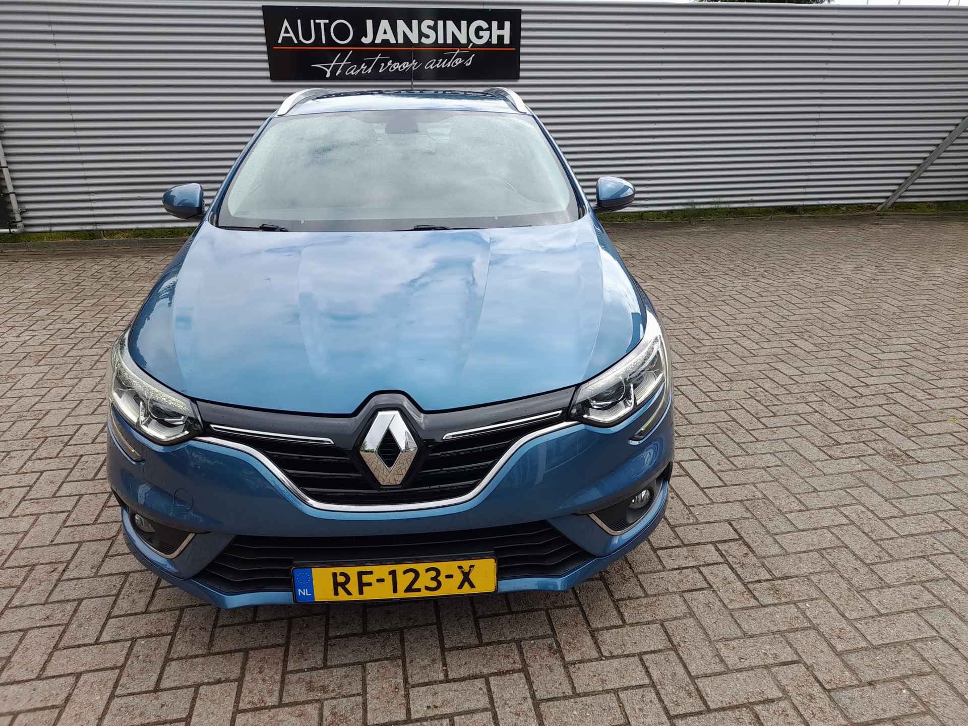 Renault Mégane Estate 1.2 TCe Zen met 1700 kg trekgewicht!! | Clima | Cruise control | Navigatie | LM Velgen | LED | DAB | RIJKLAARPRIJS INCL 12 MAANDEN GARANTIE EN BEURT - 6/19