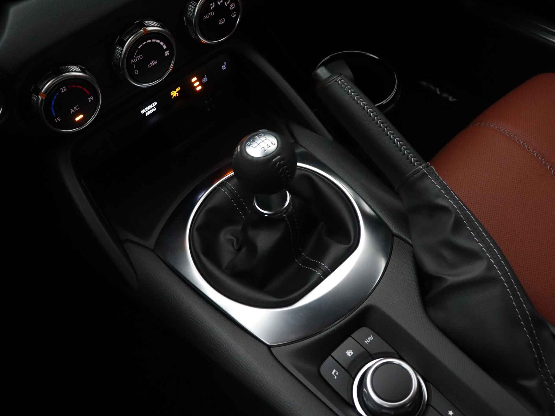 Mazda MX-5 1.5 SkyActiv-G 132 Kazari | Camera | Stoelverwarming | Eibach verlagingset | - 11/39