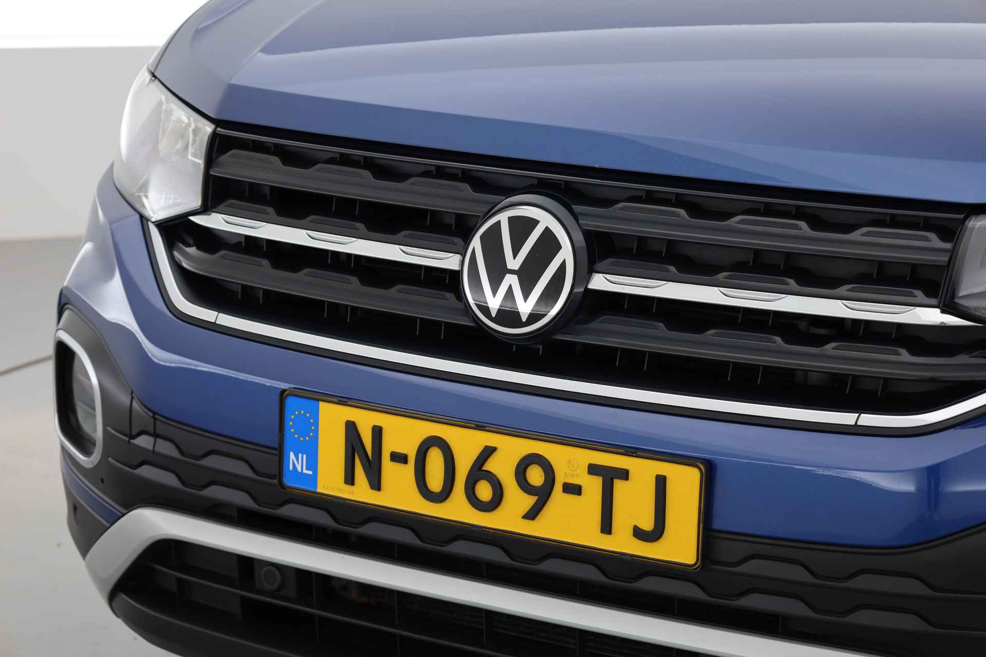 Volkswagen T-Cross 1.5 TSI 150pk DSG | Navi | Adapt. Cruise | PDC | Apple CarPlay | Trekhaak | Stoelverw. - 25/31