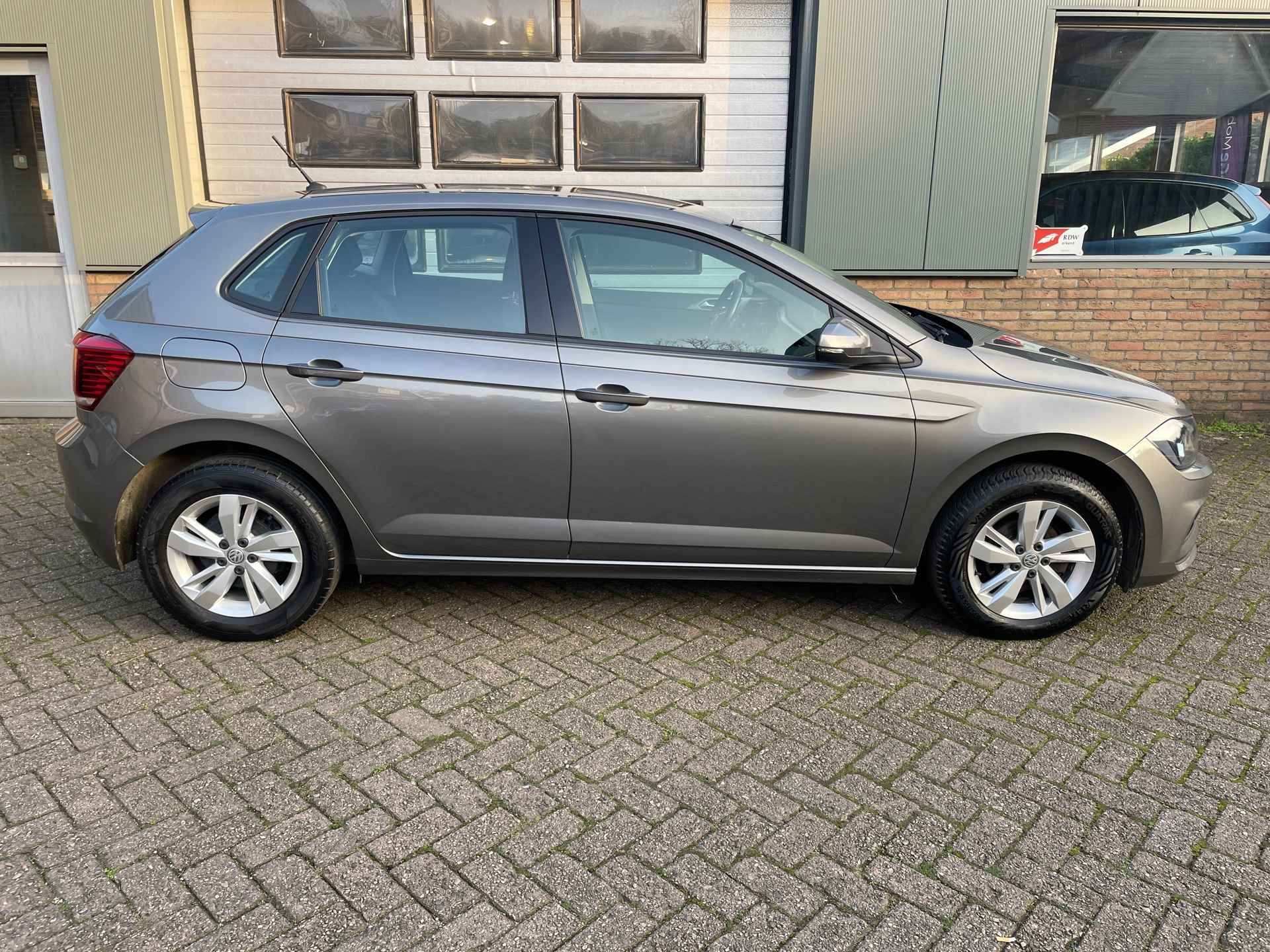 Volkswagen Polo 1.0 TSI Beats - 5/17