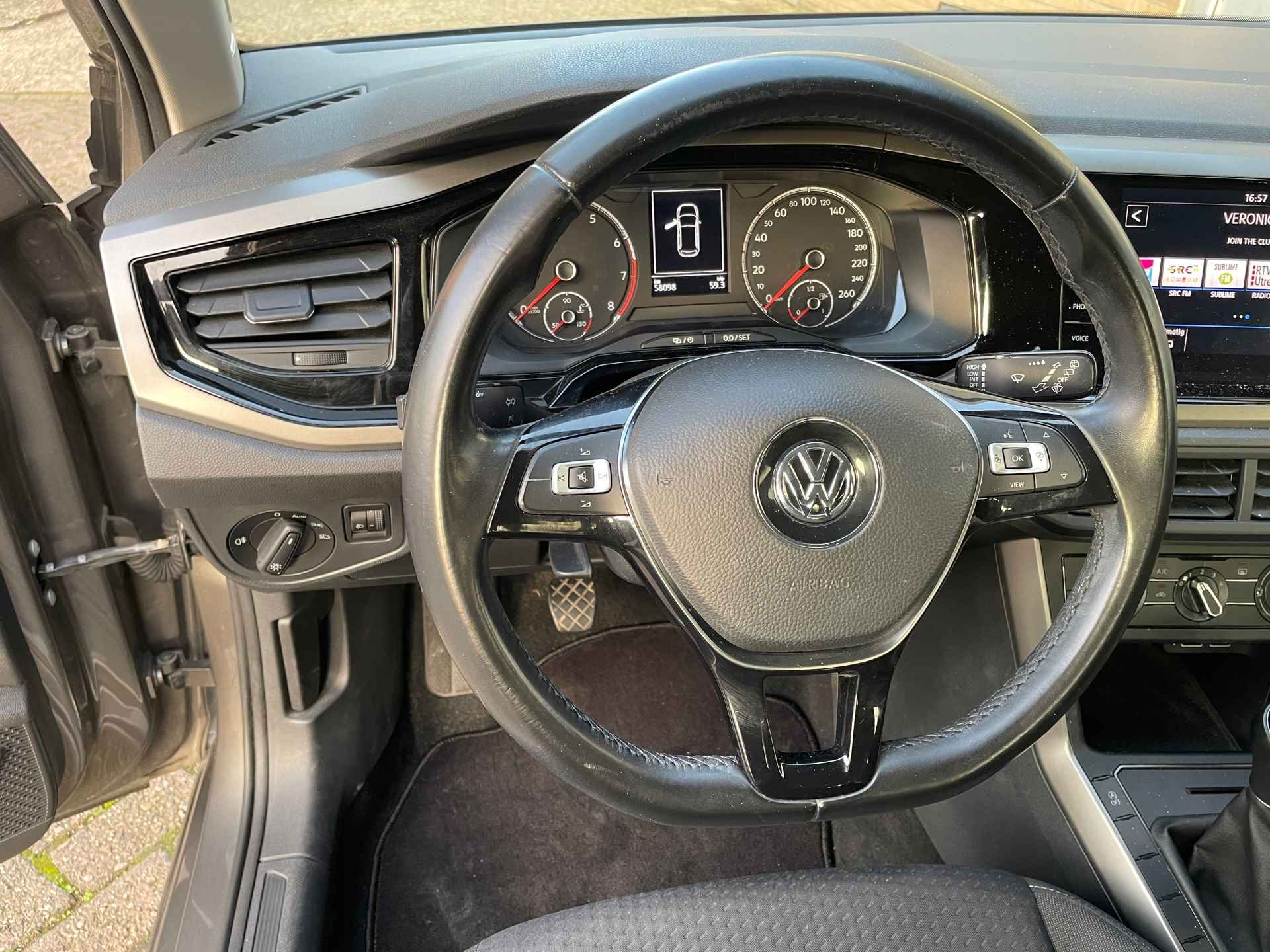 Volkswagen Polo 1.0 TSI Beats - 7/17