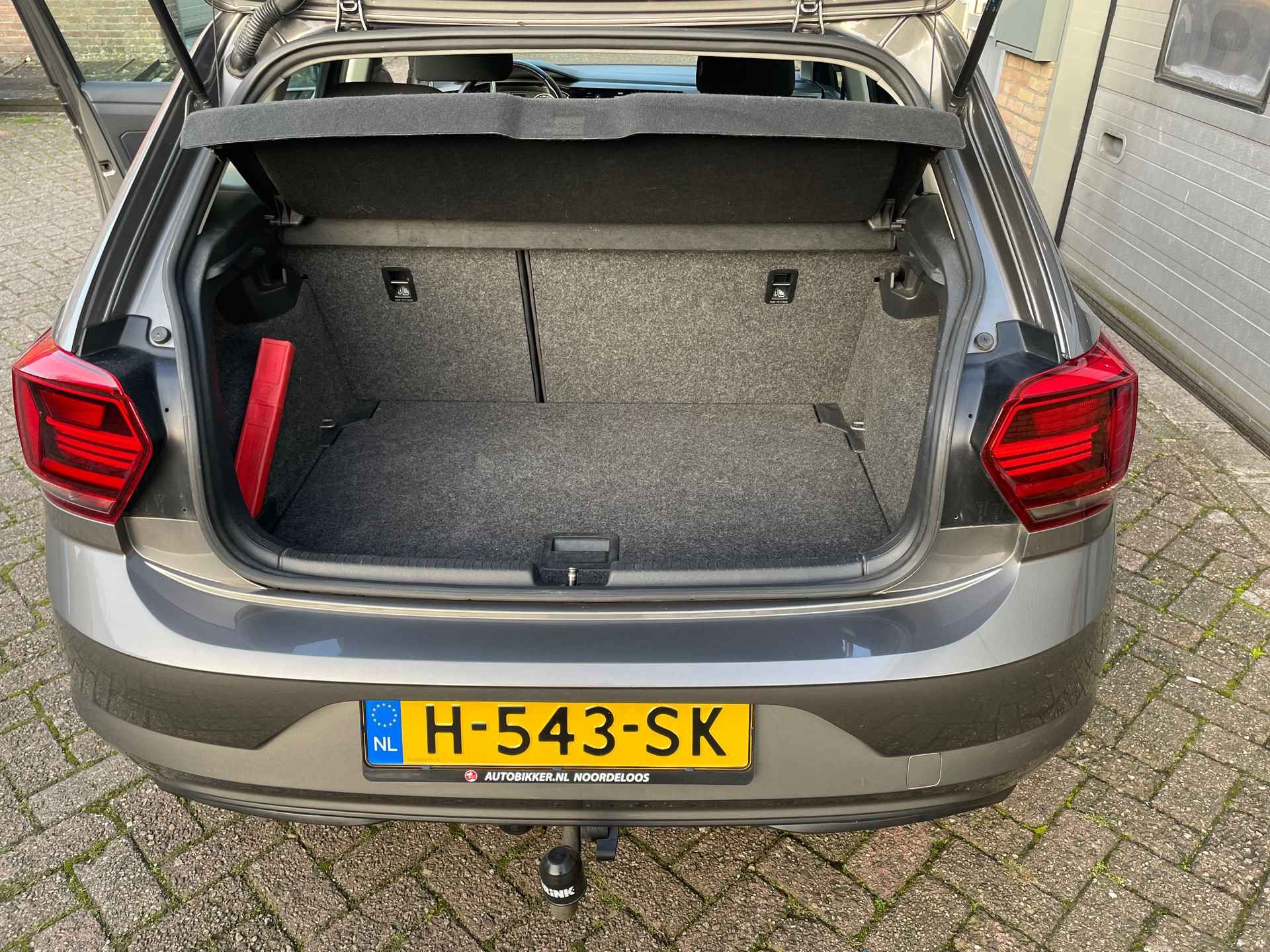 Volkswagen Polo 1.0 TSI Beats - 13/17