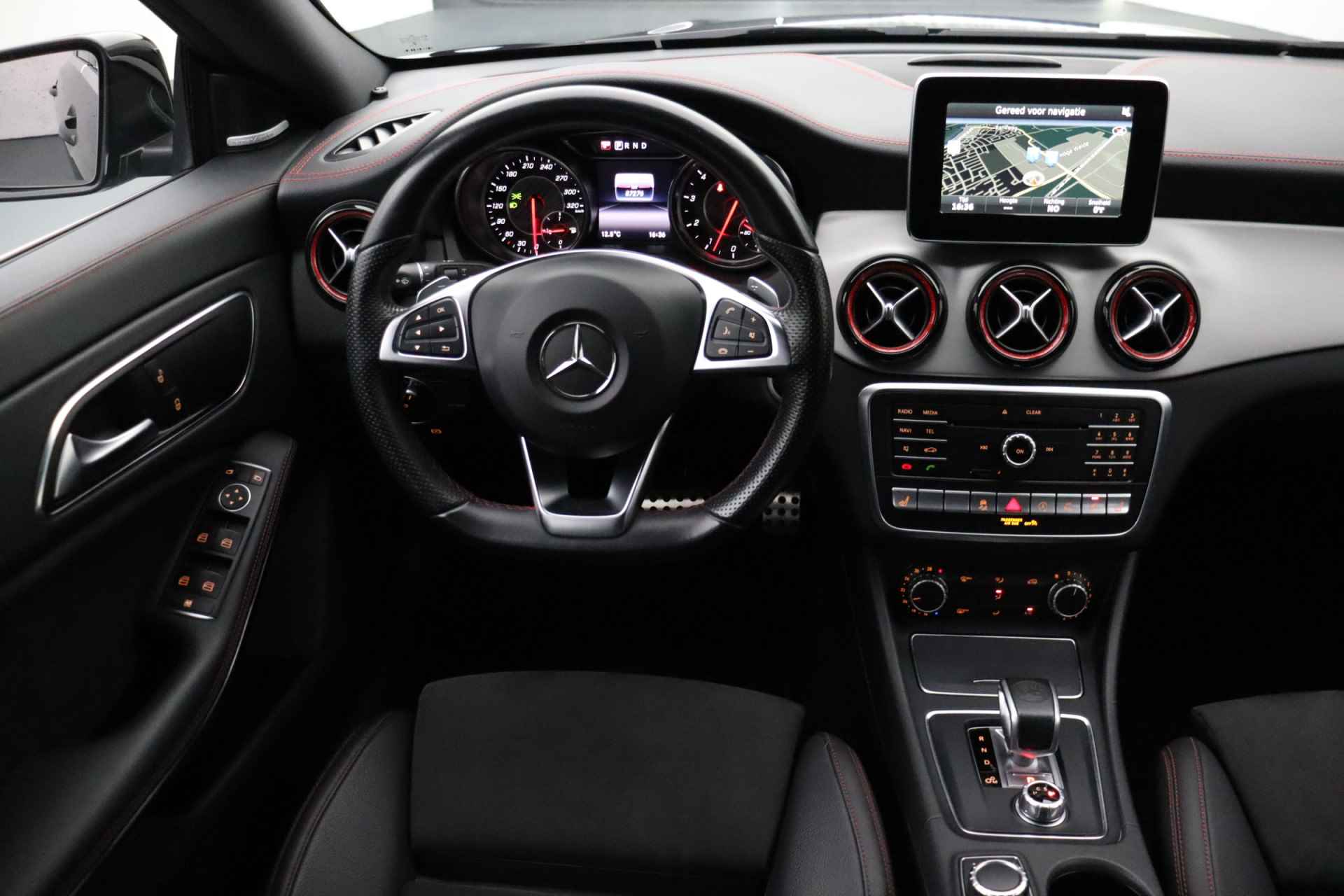 Mercedes-Benz CLA-Klasse Shooting Brake 45 AMG 4MATIC | Dealeronderhouden | Harman Kardon | Leder/alcantara | Navigatie - 16/32
